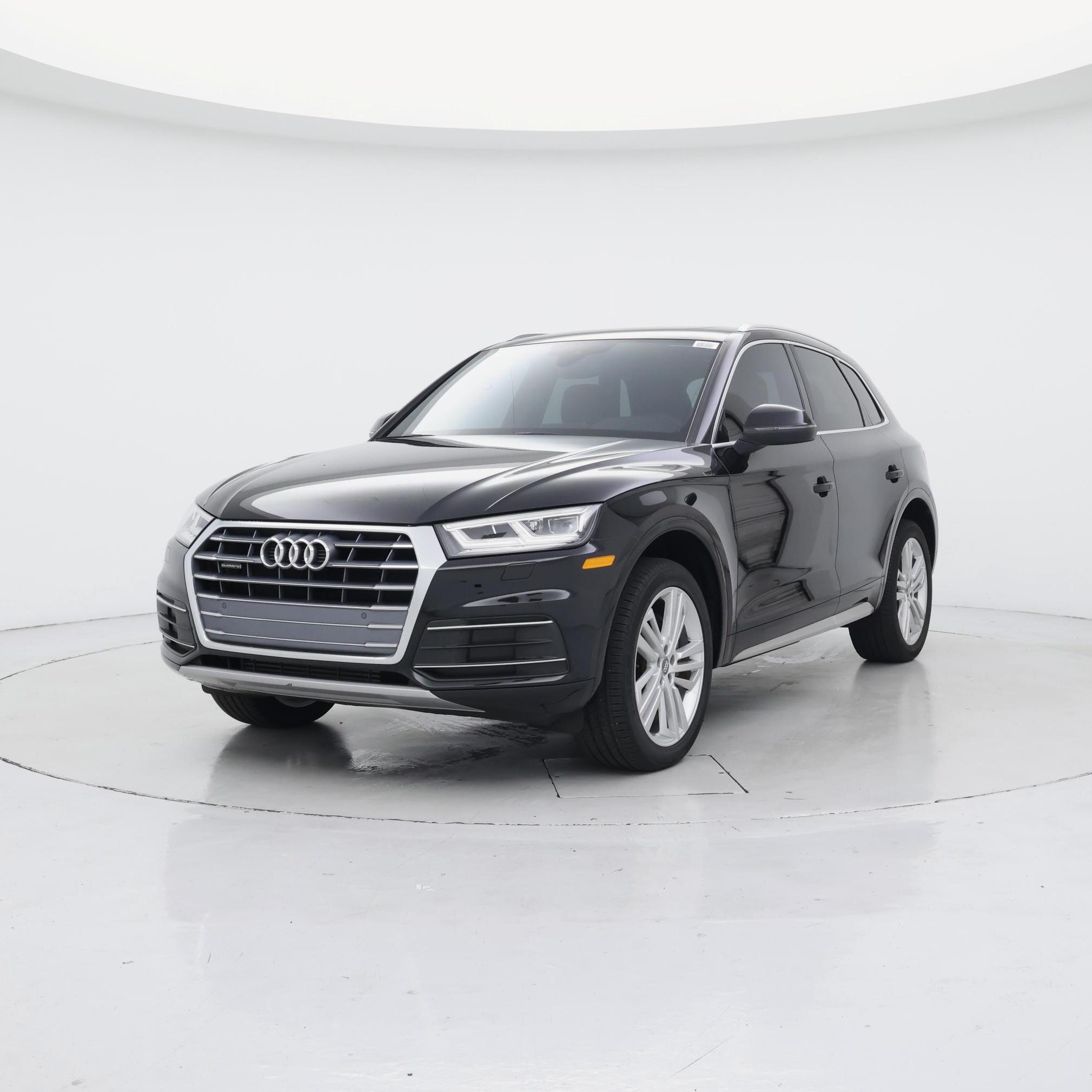 Thumbnail: 2020 Audi Q5 - 4