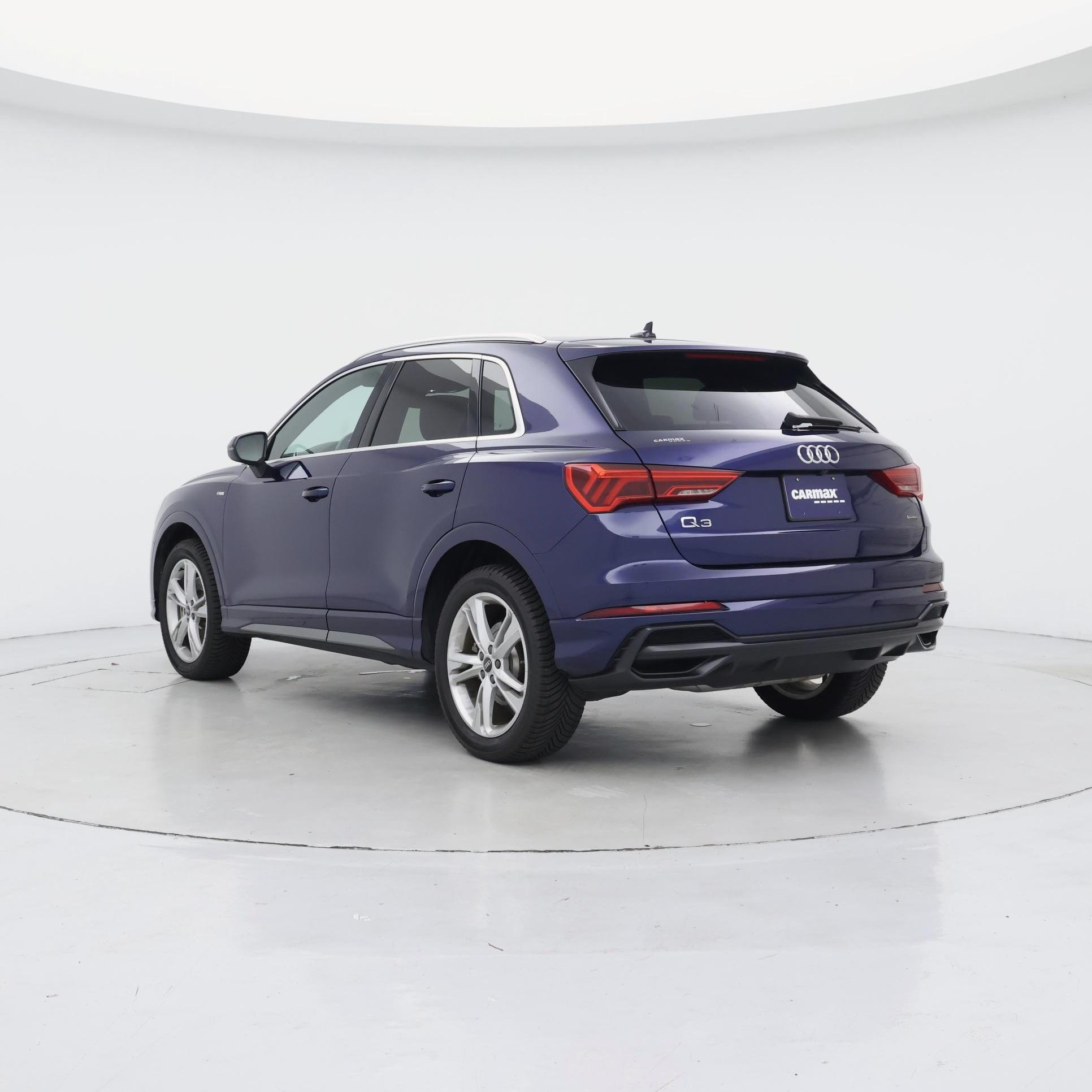 Thumbnail: 2022 Audi Q3 - 2