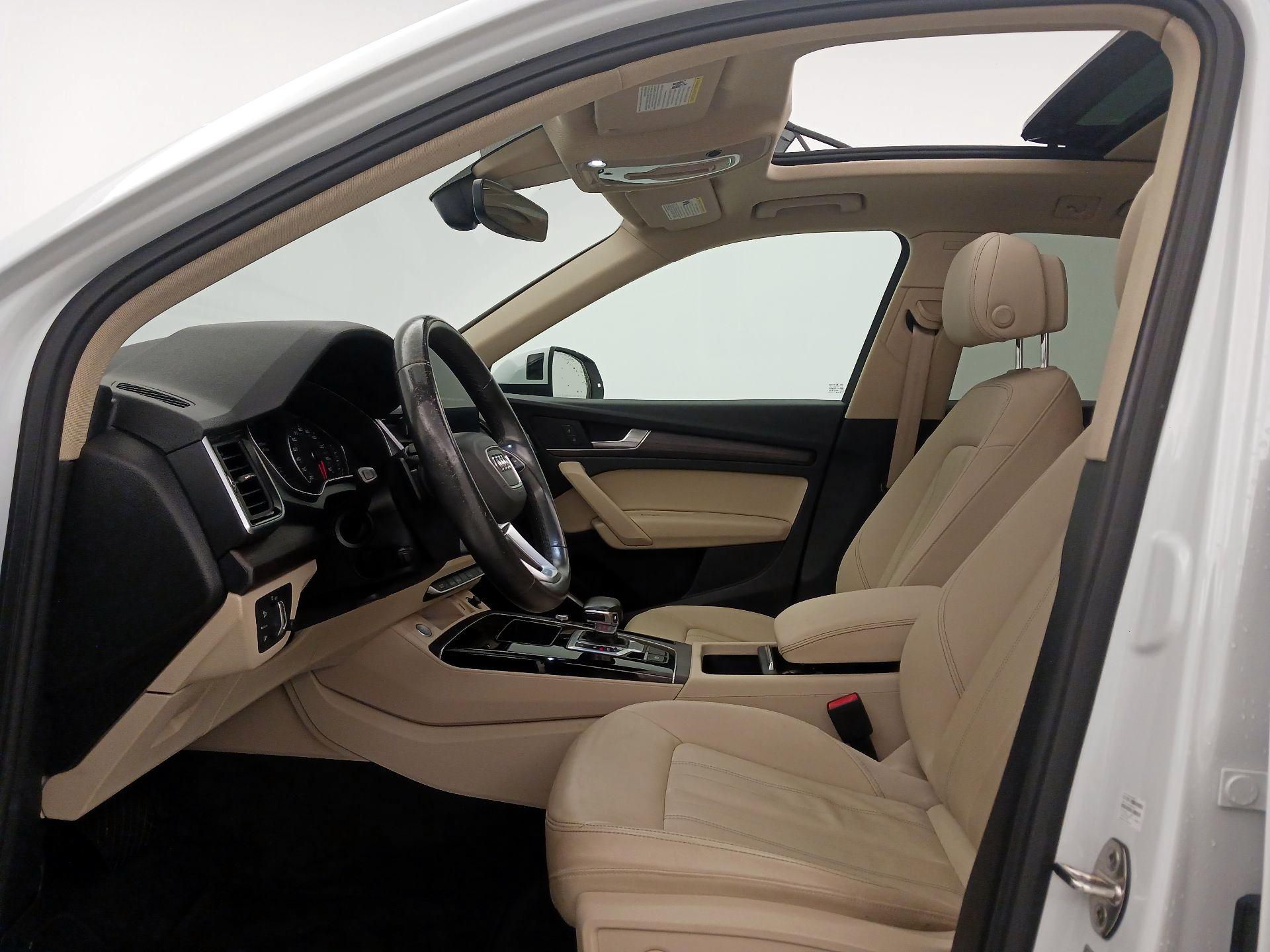 Thumbnail: 2021 Audi Q5 - 19