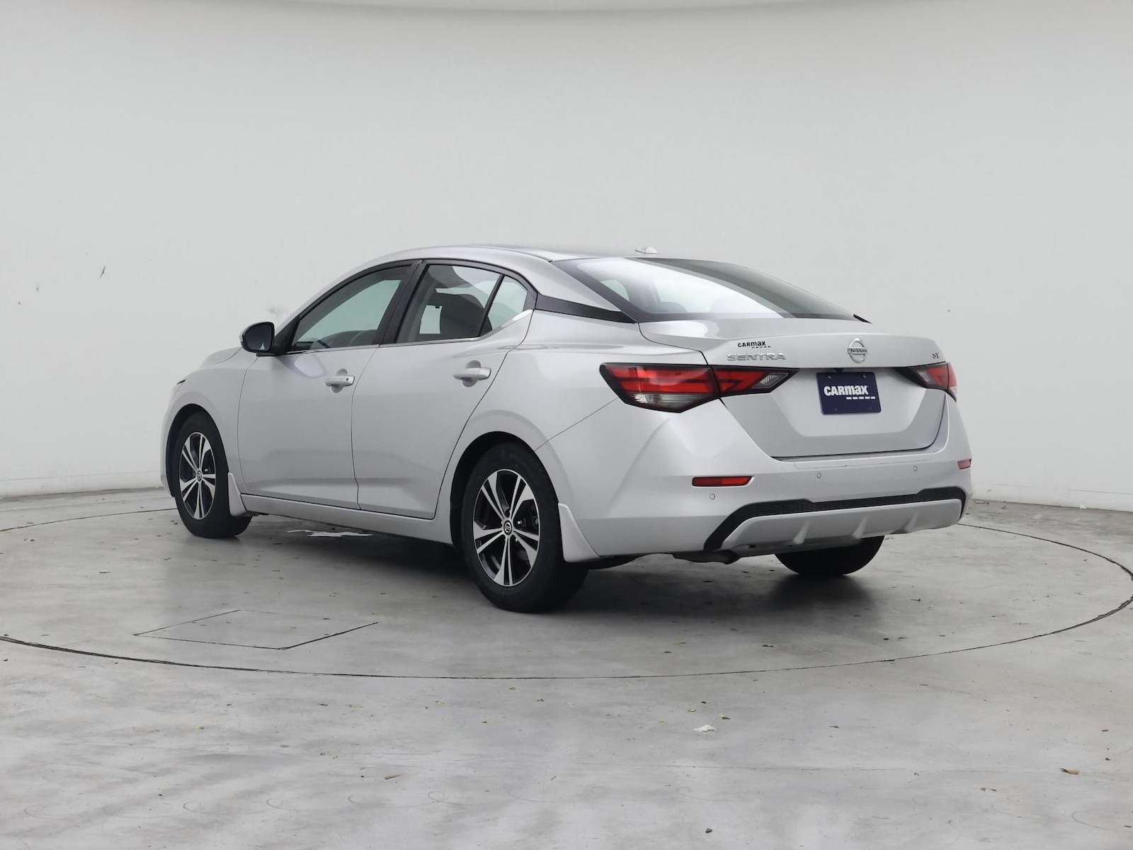 2021 Nissan Sentra SV - Photo 3