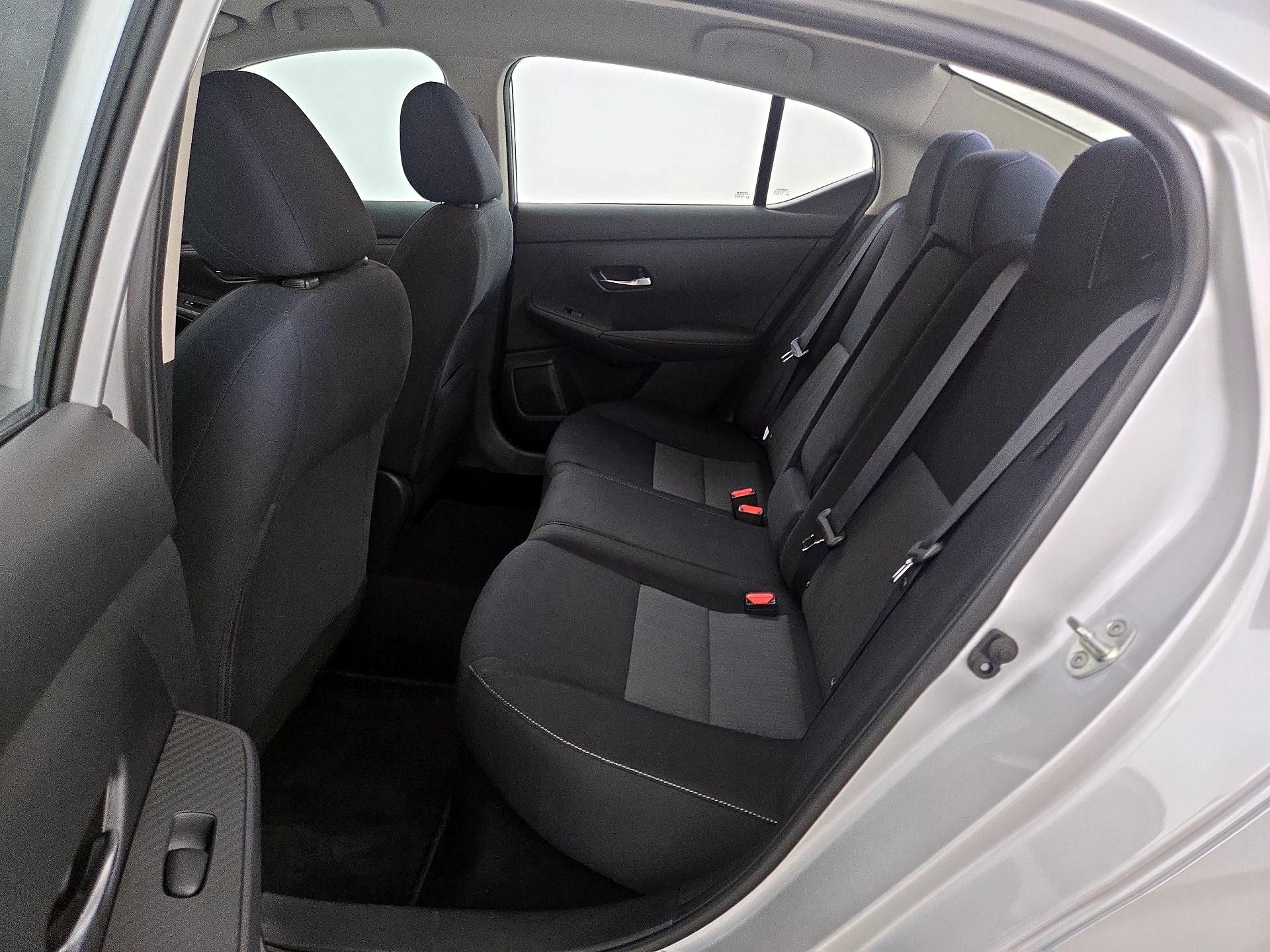 Thumbnail: 2021 Nissan Sentra - 19