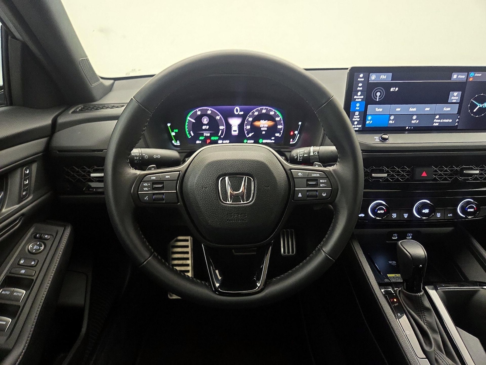 2025 Honda Accord Hybrid Sport-L - Photo 11