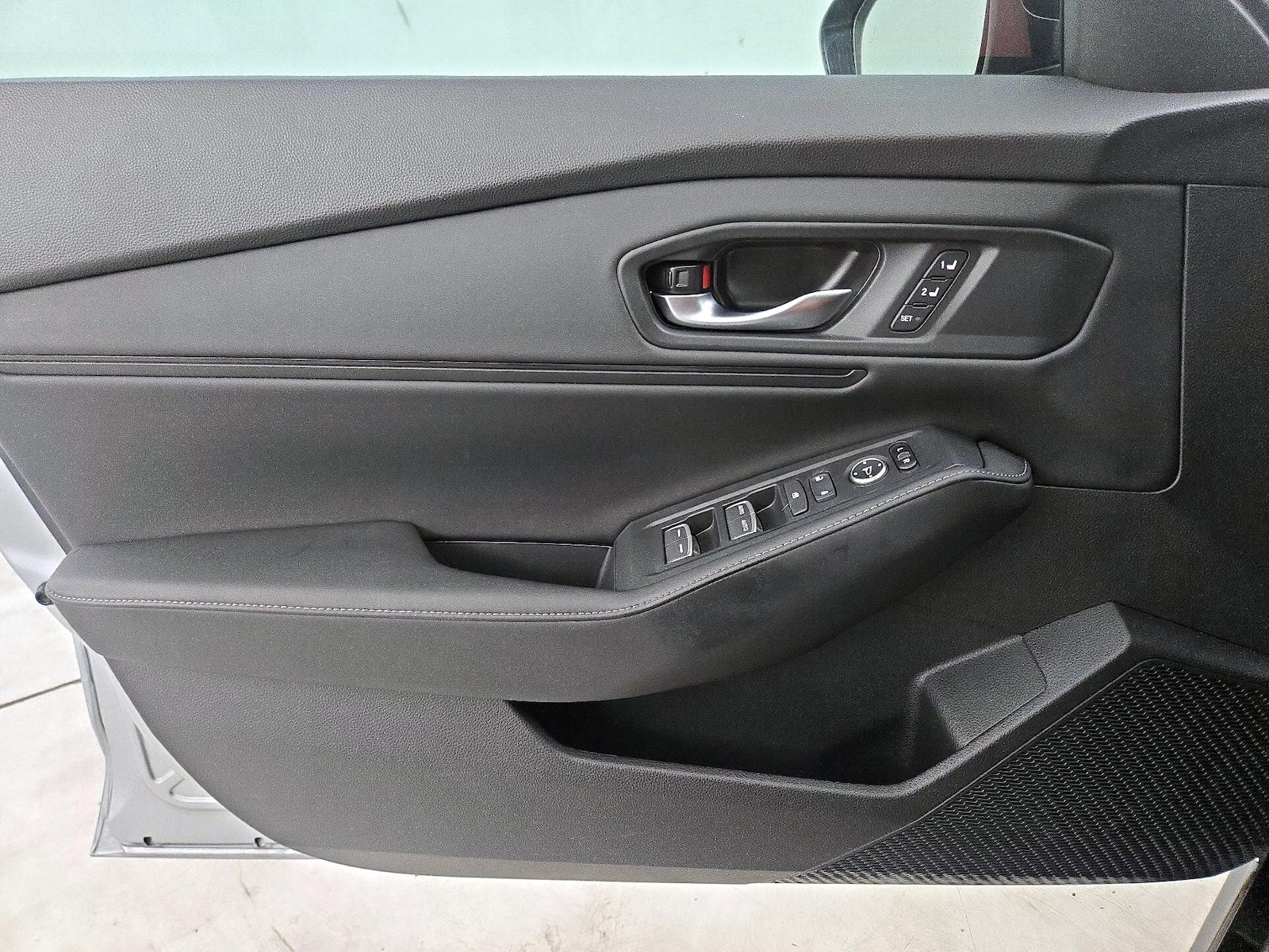 2025 Honda Accord Hybrid Sport-L - Photo 13