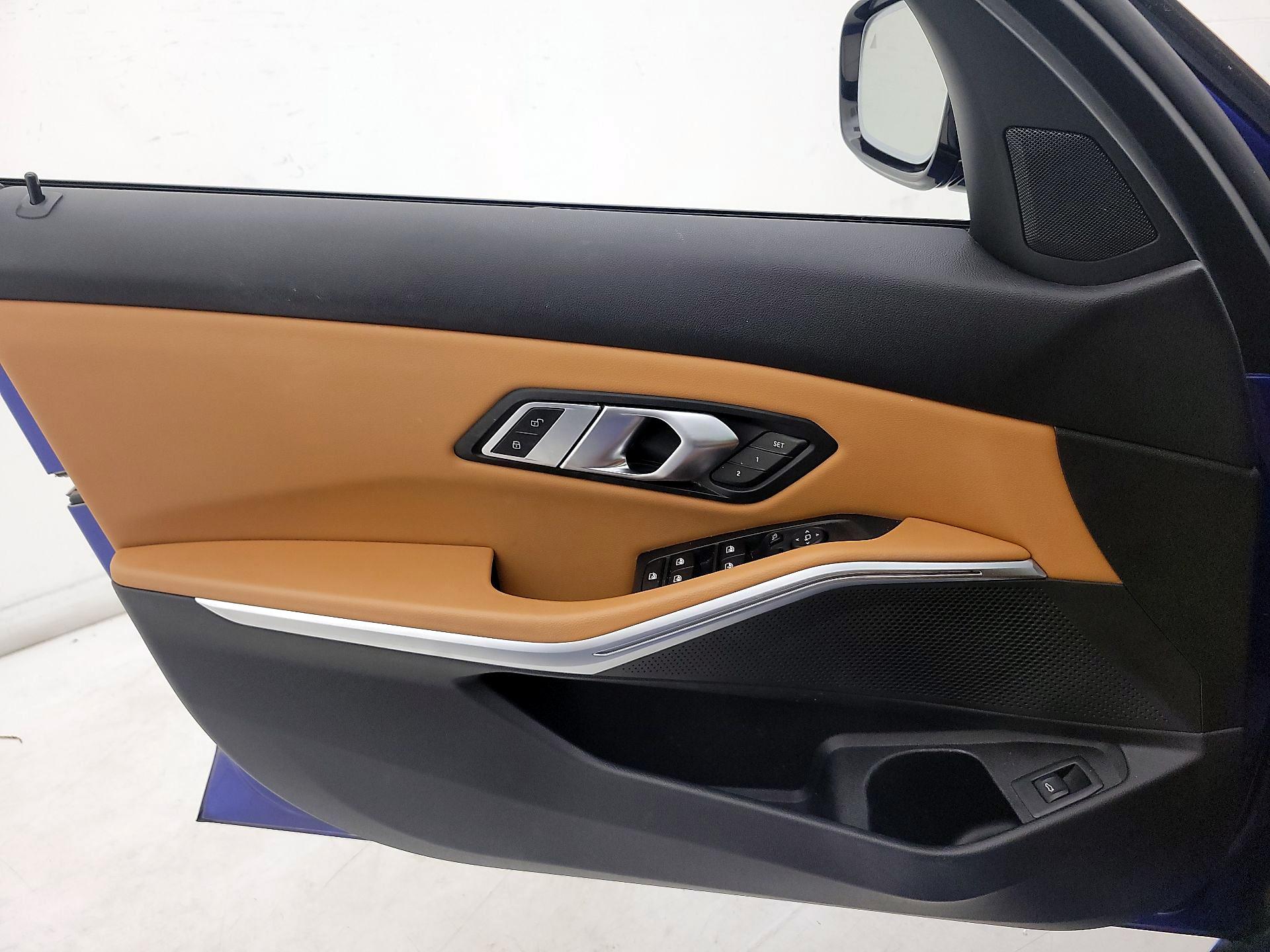 Thumbnail: 2022 BMW 3 Series - 12