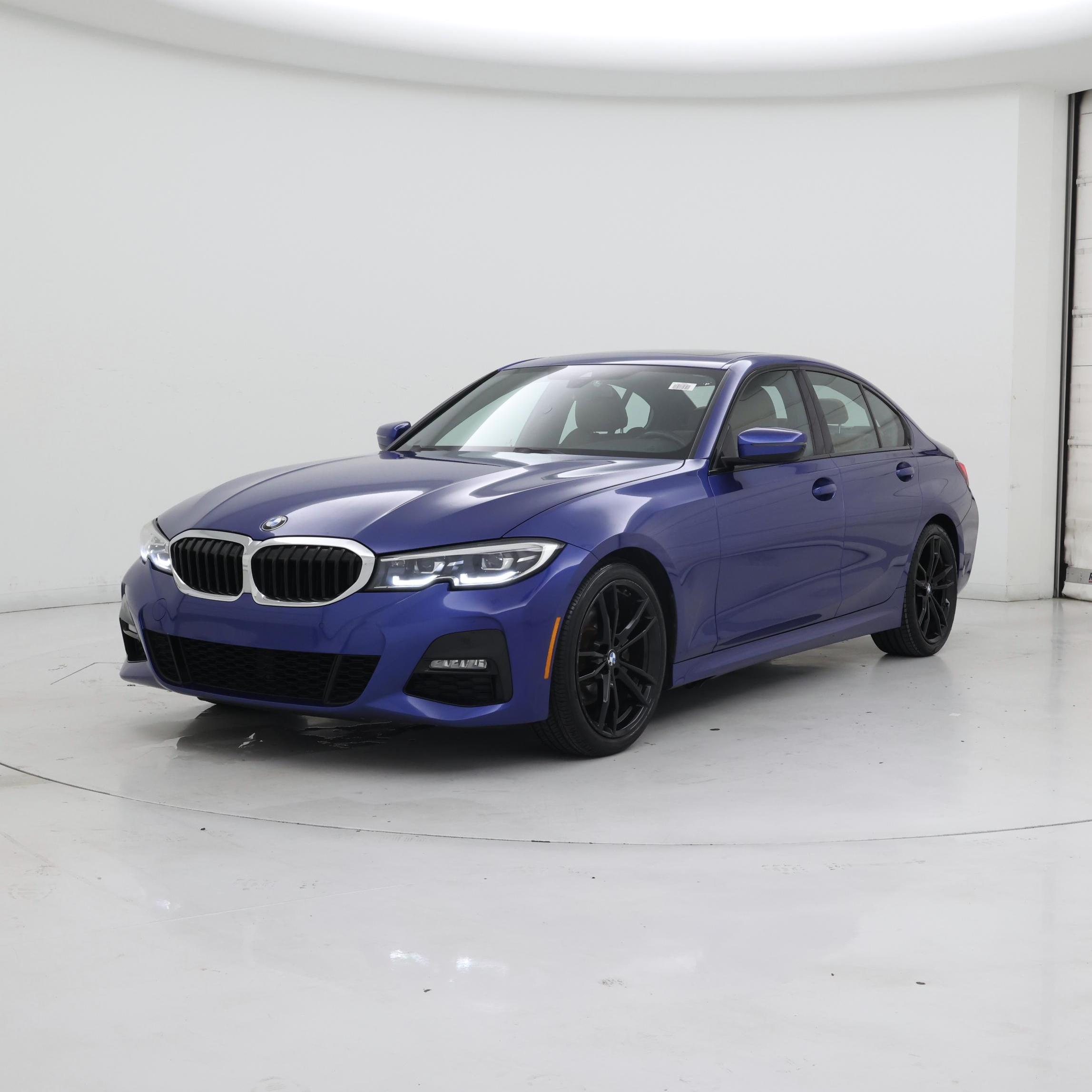 Thumbnail: 2022 BMW 3 Series - 4