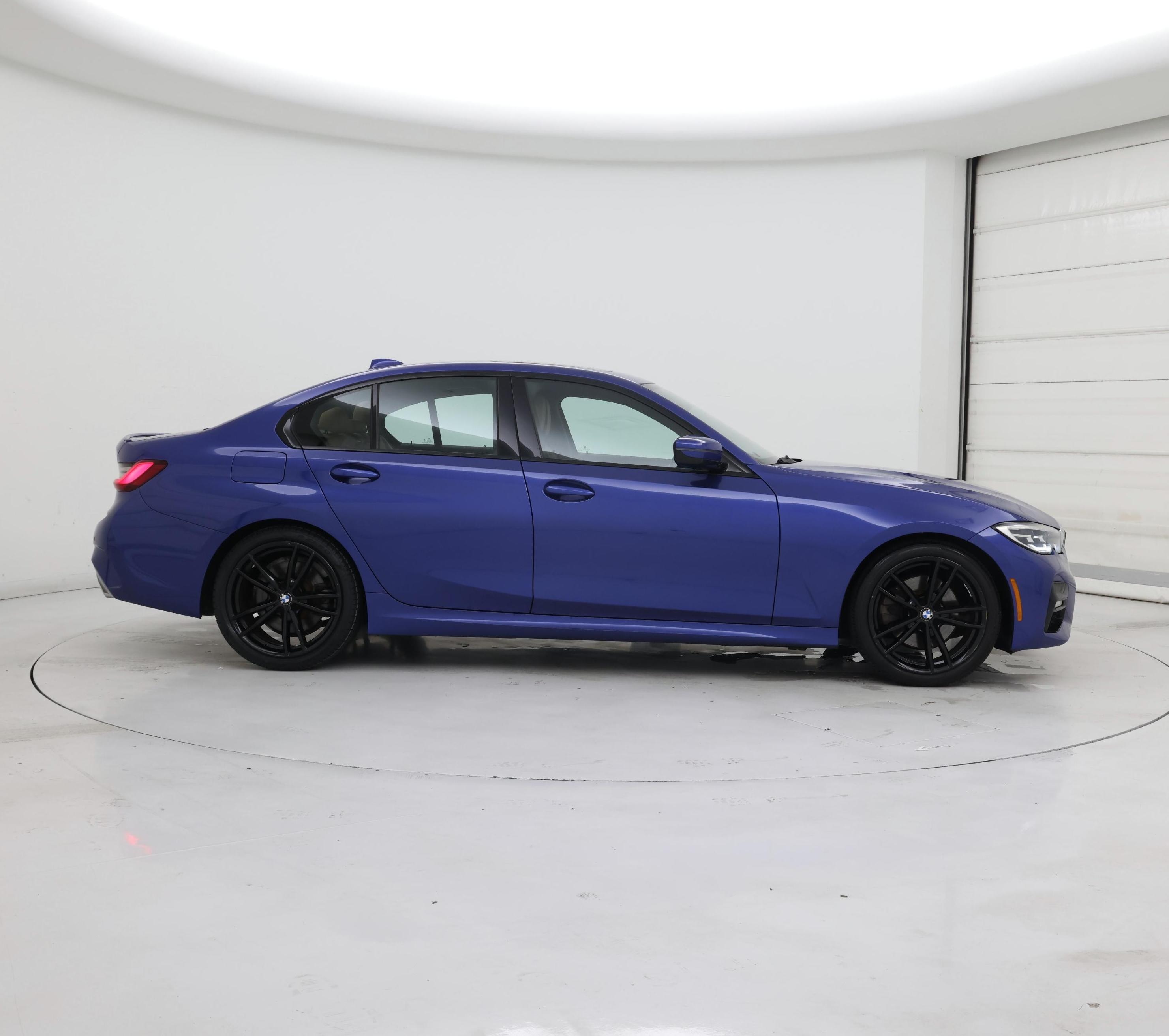 Thumbnail: 2022 BMW 3 Series - 7