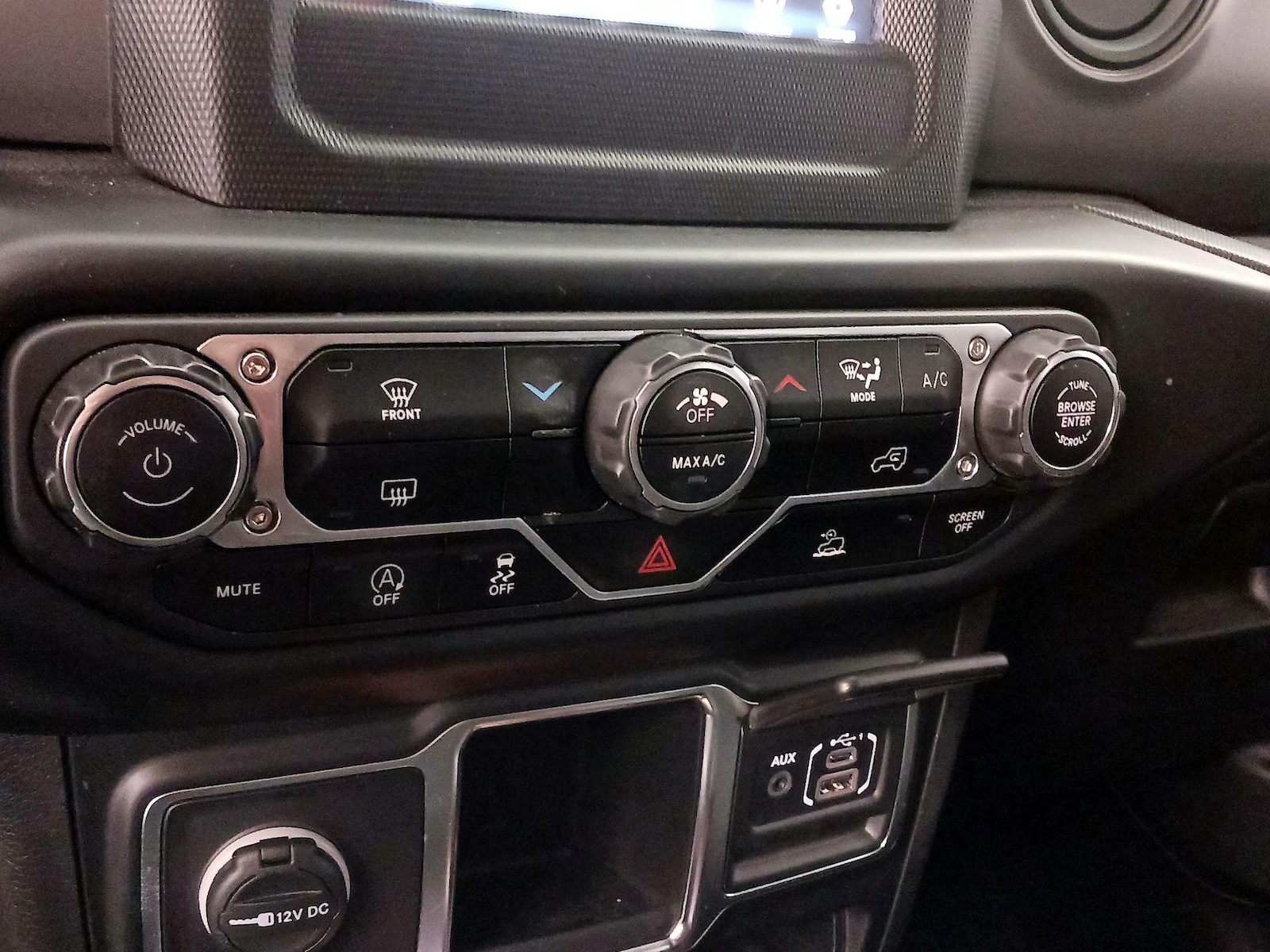 2022 Jeep Wrangler Unlimited Sport - Photo 18