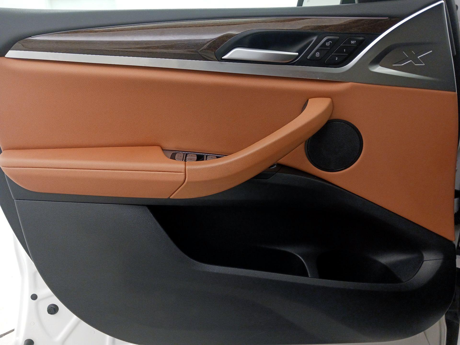Thumbnail: 2024 BMW X3 - 12