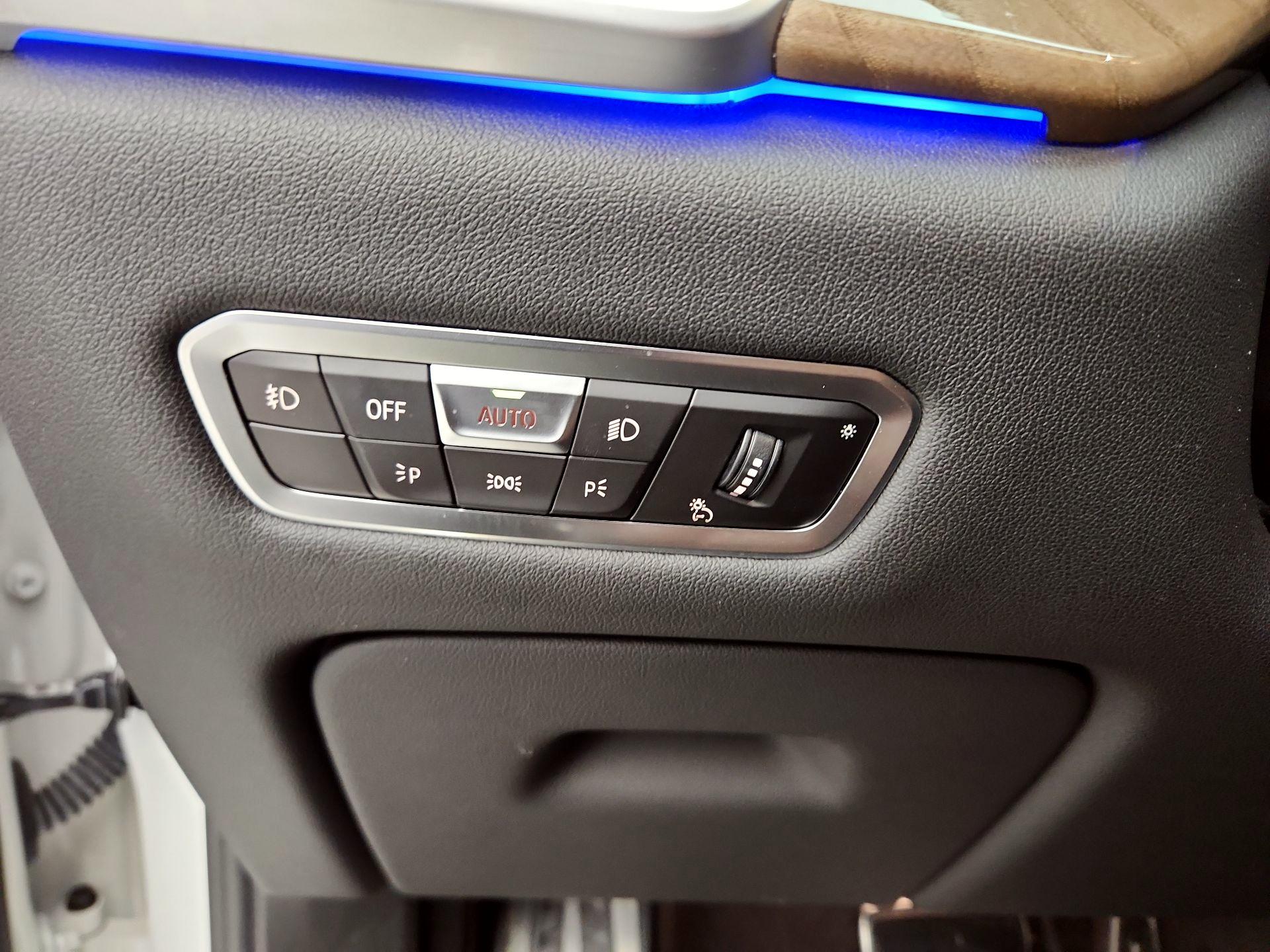 Thumbnail: 2021 BMW X5 - 13