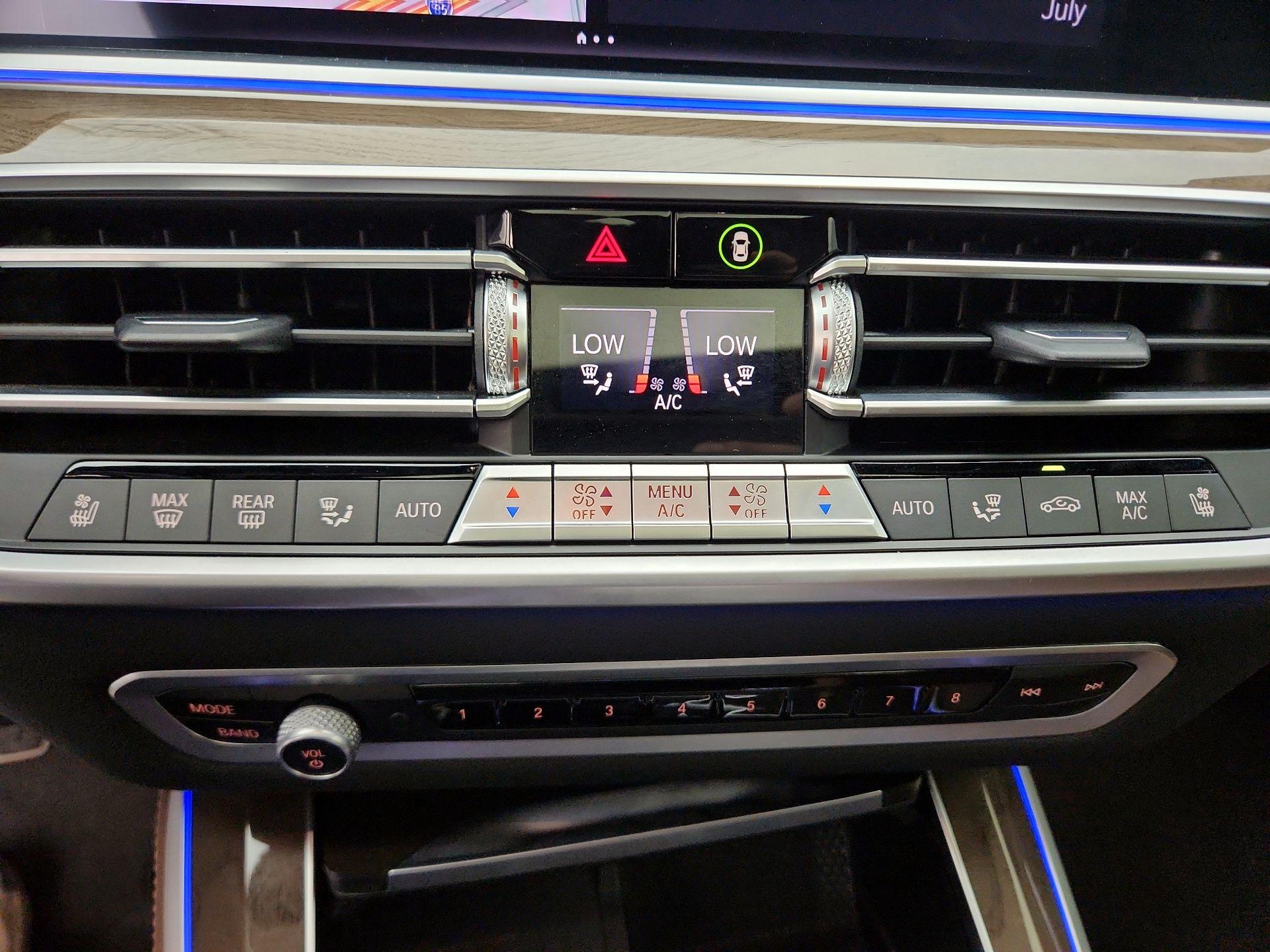 Thumbnail: 2021 BMW X5 - 17