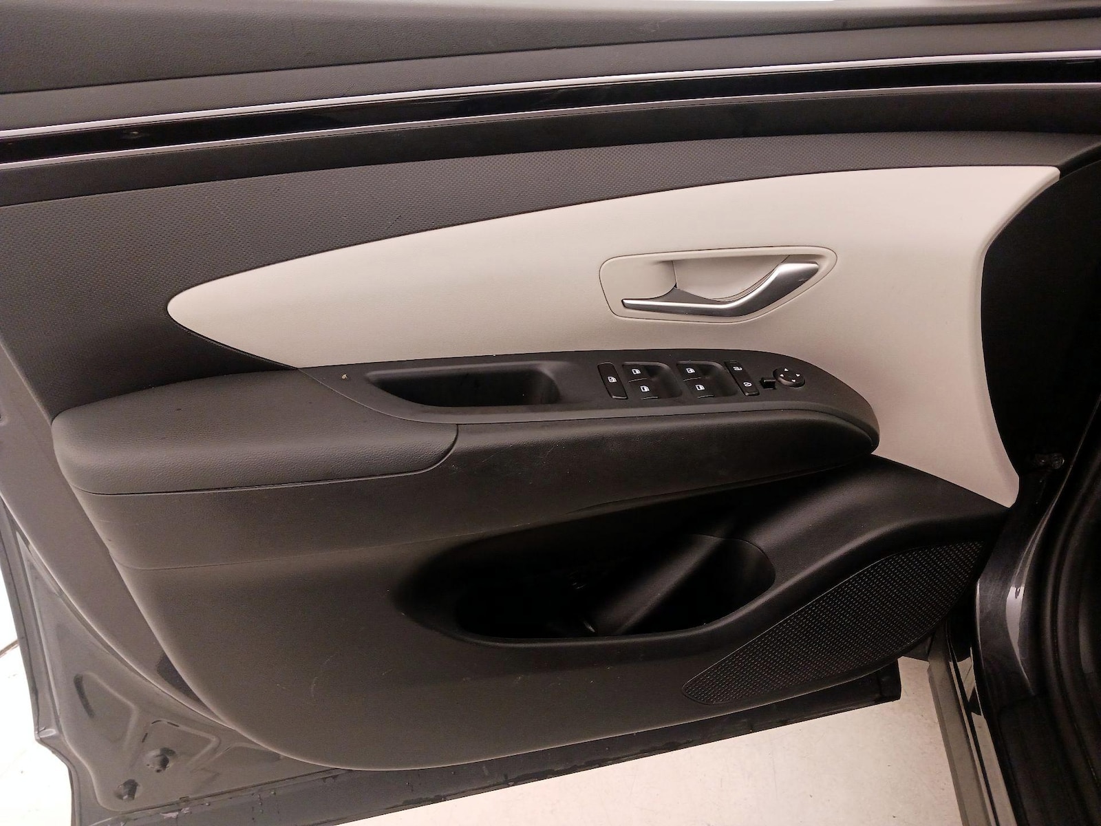2023 Hyundai Tucson SE - Photo 13