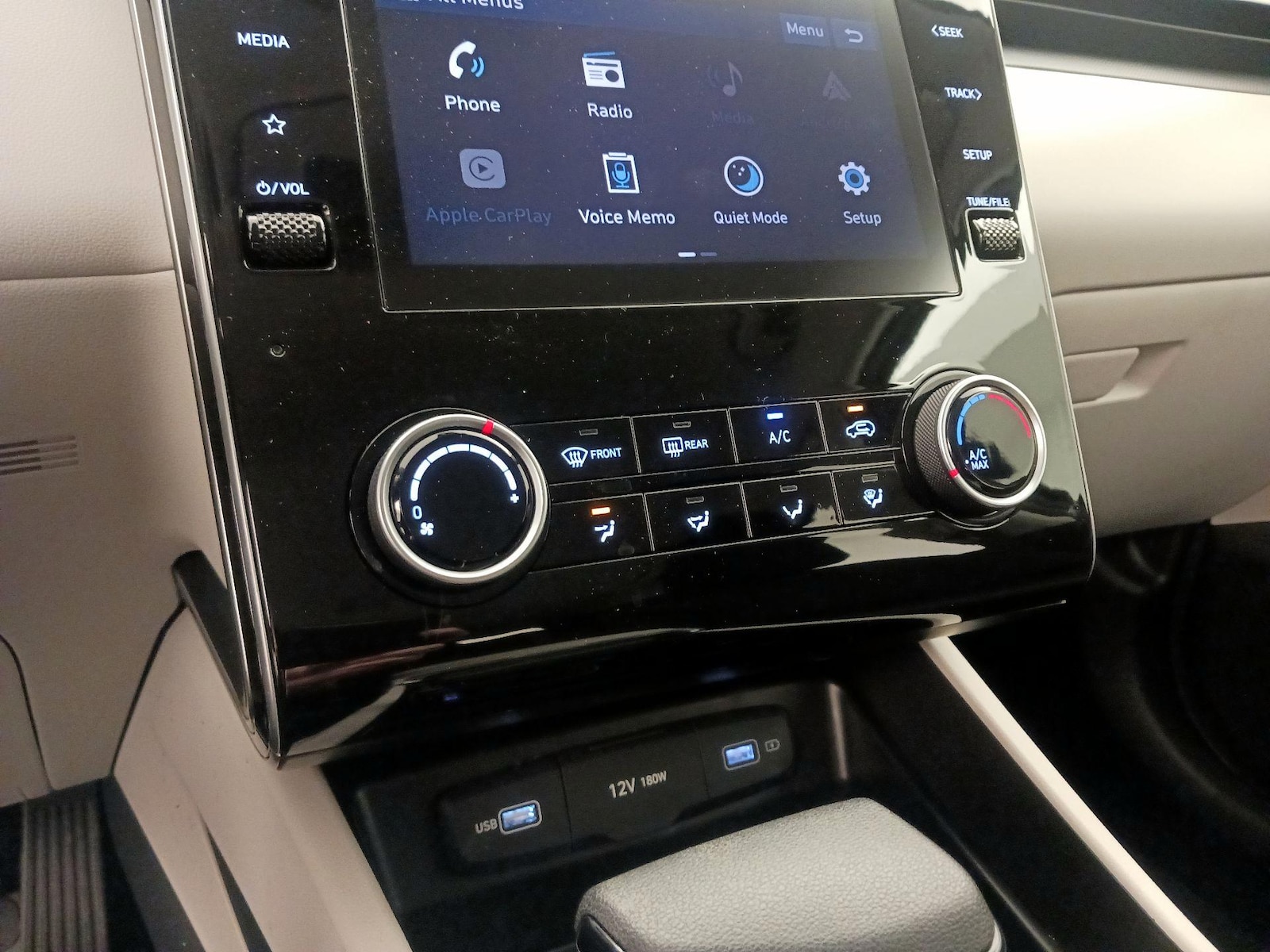 2023 Hyundai Tucson SE - Photo 17