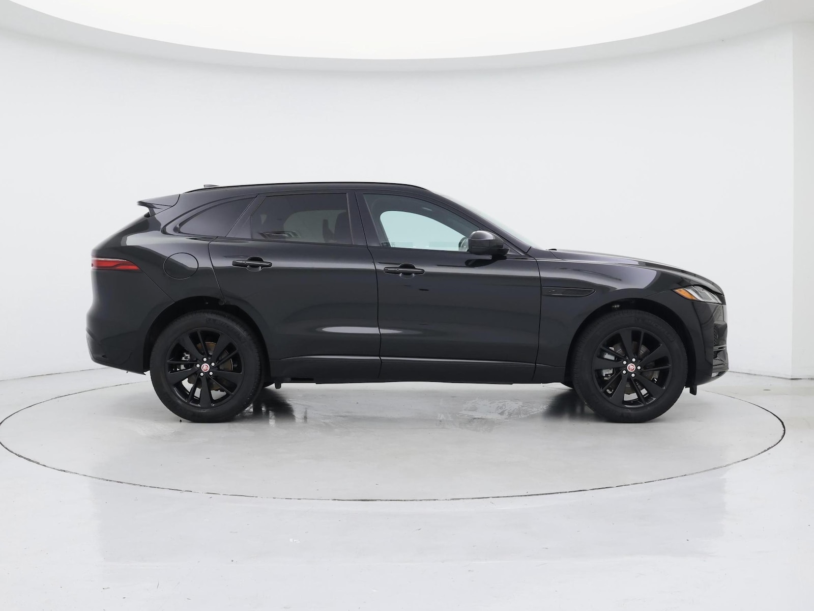 2022 Jaguar F-Pace S - Photo 8