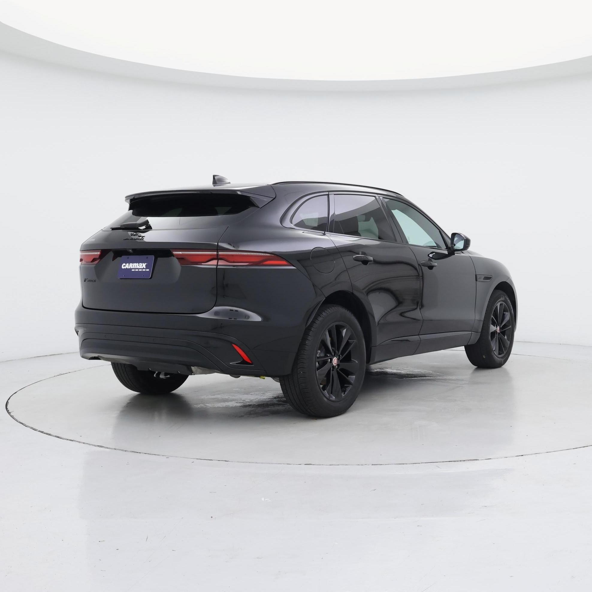 Thumbnail: 2022 Jaguar F-Pace - 8