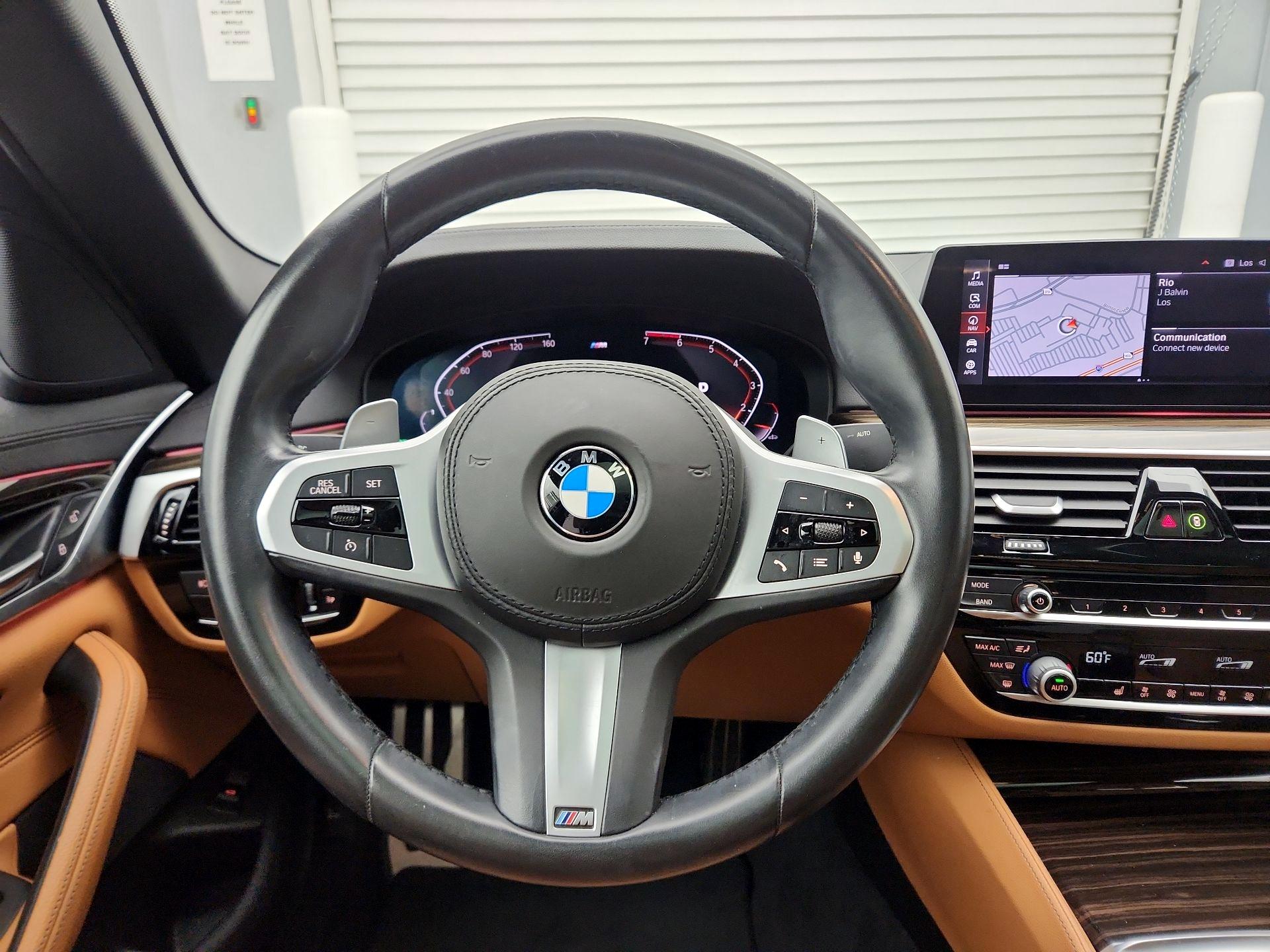 Thumbnail: 2020 BMW 5 Series - 10