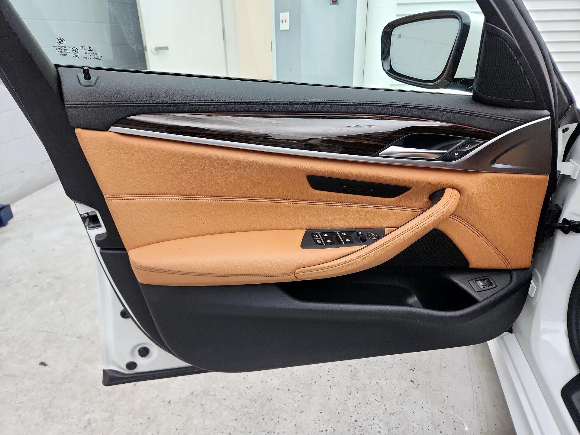 Thumbnail: 2020 BMW 5 Series - 12