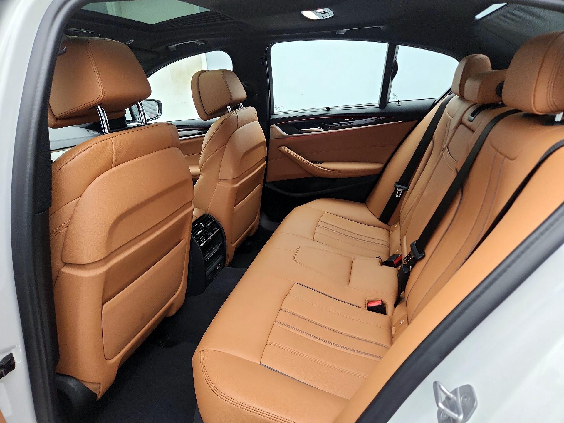 Thumbnail: 2020 BMW 5 Series - 20