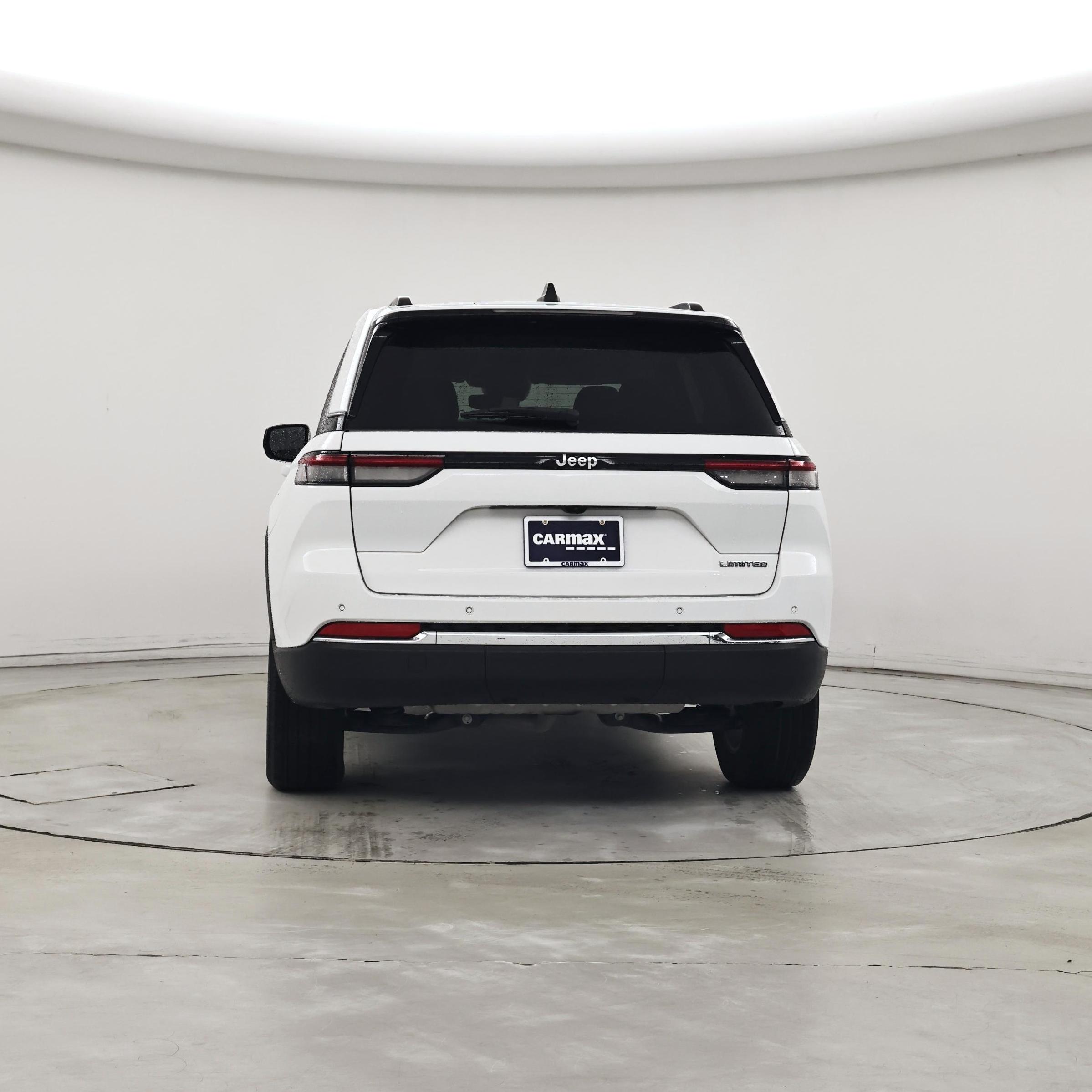 Thumbnail: 2023 Jeep Grand Cherokee - 6