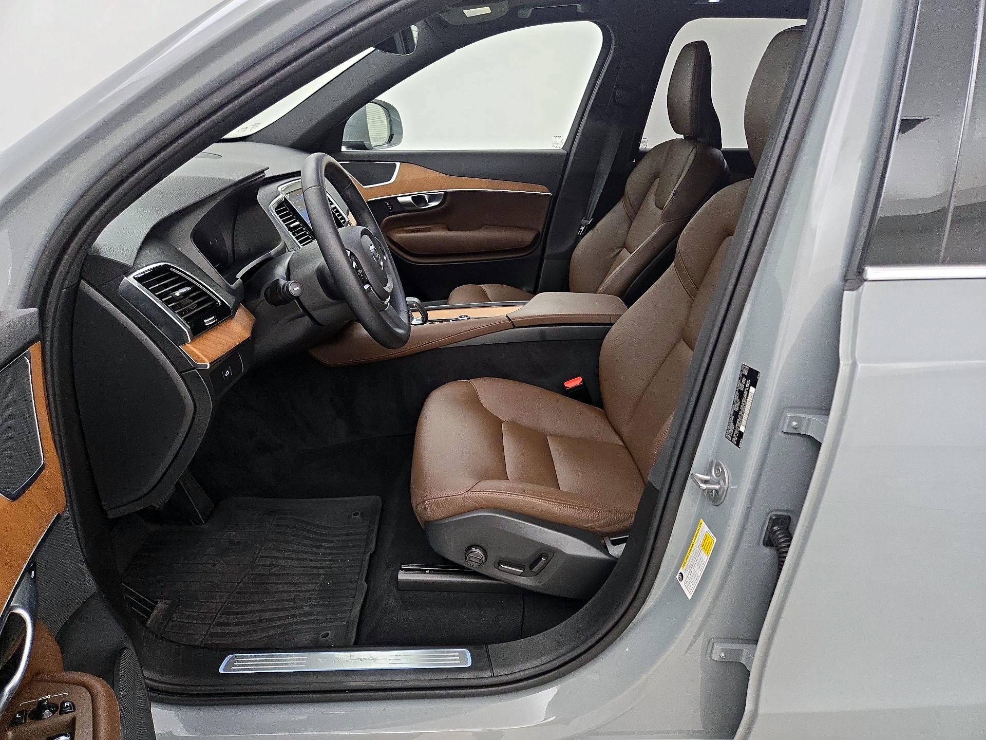 Thumbnail: 2024 Volvo XC90 - 11
