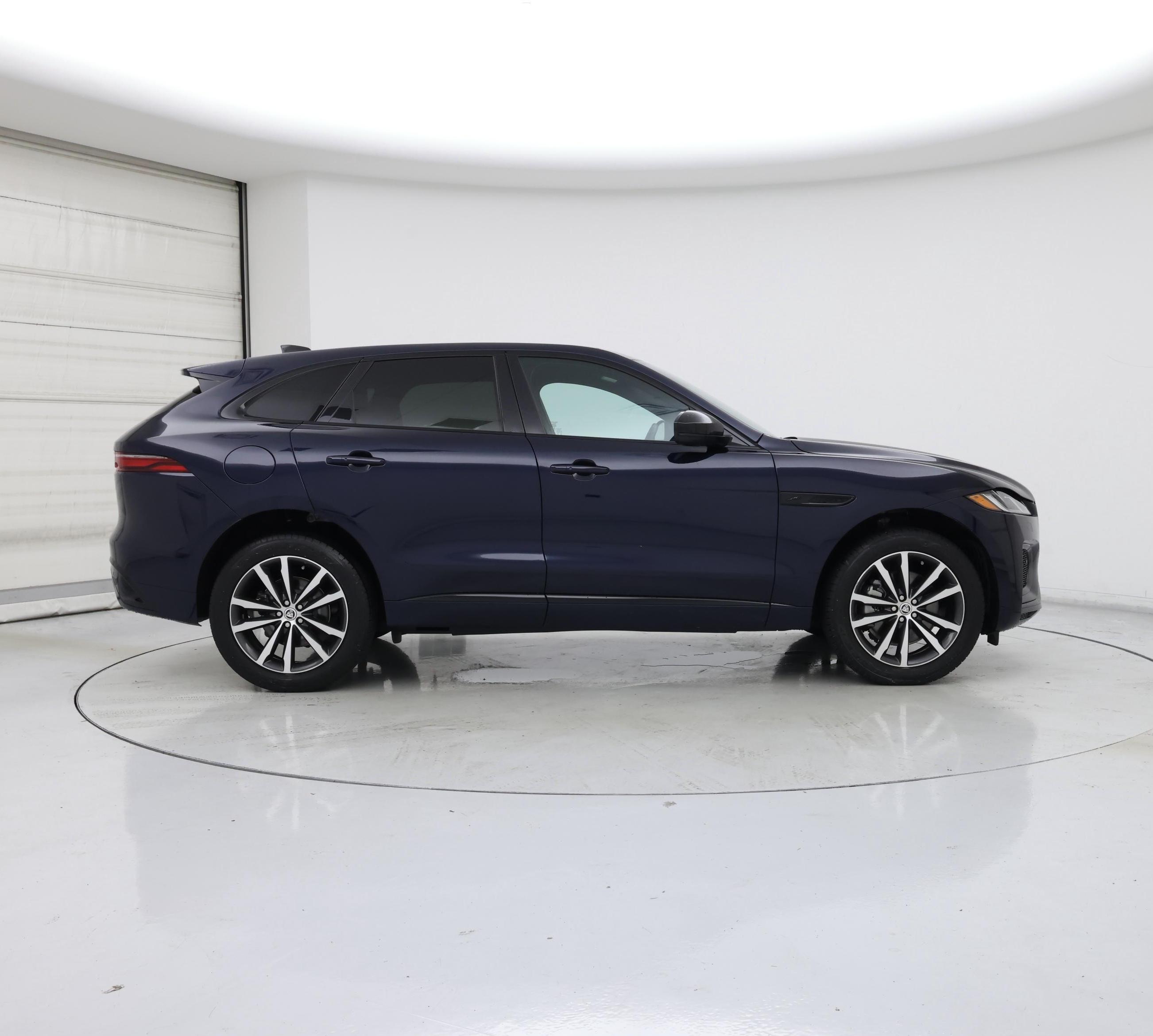 Thumbnail: 2024 Jaguar F-Pace - 7