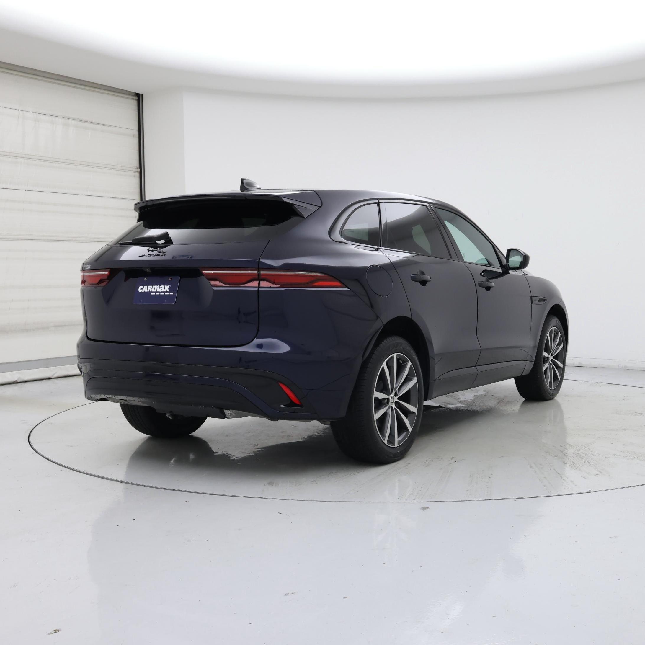 Thumbnail: 2024 Jaguar F-Pace - 8