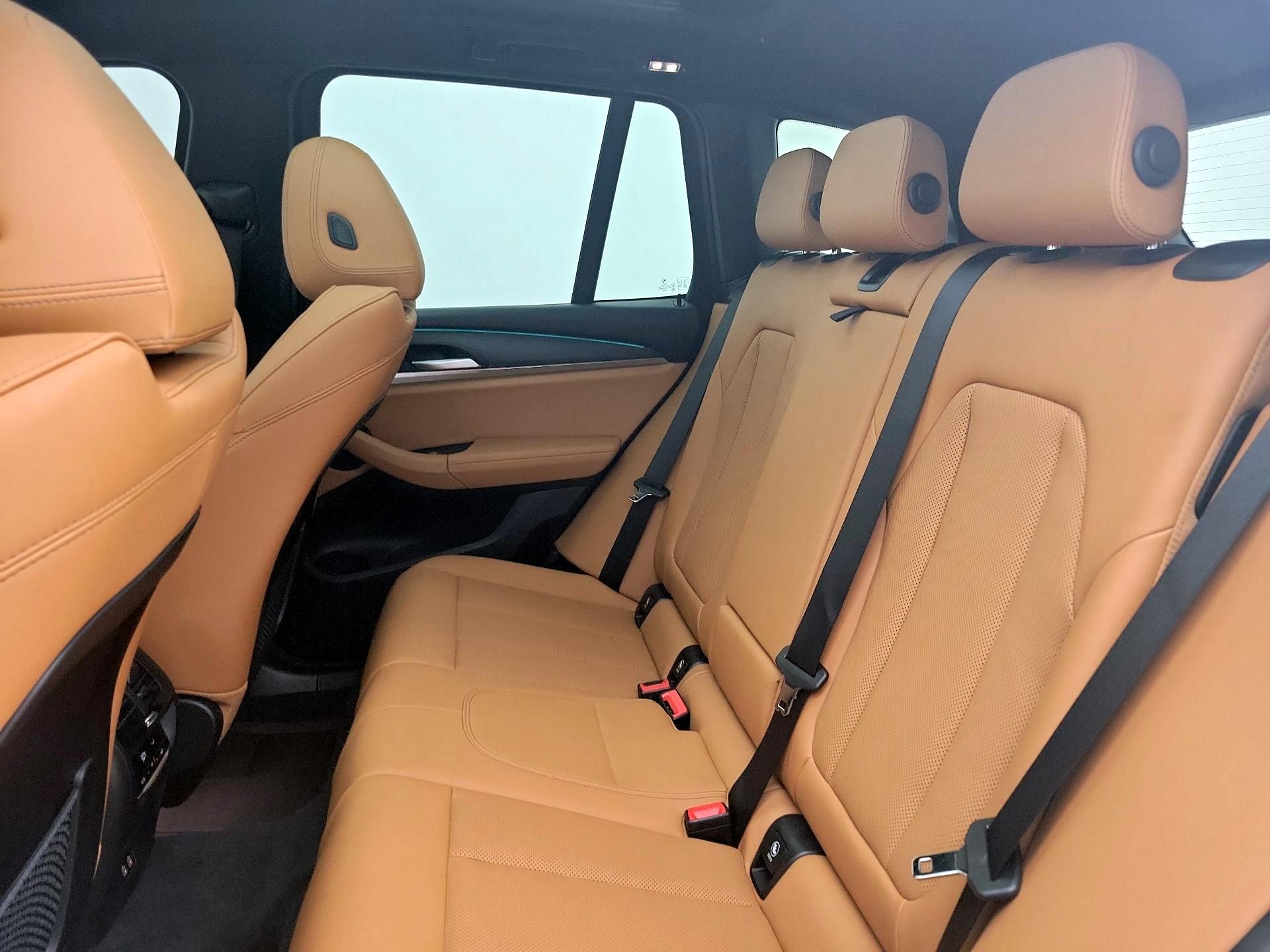 Thumbnail: 2022 BMW X3 - 20