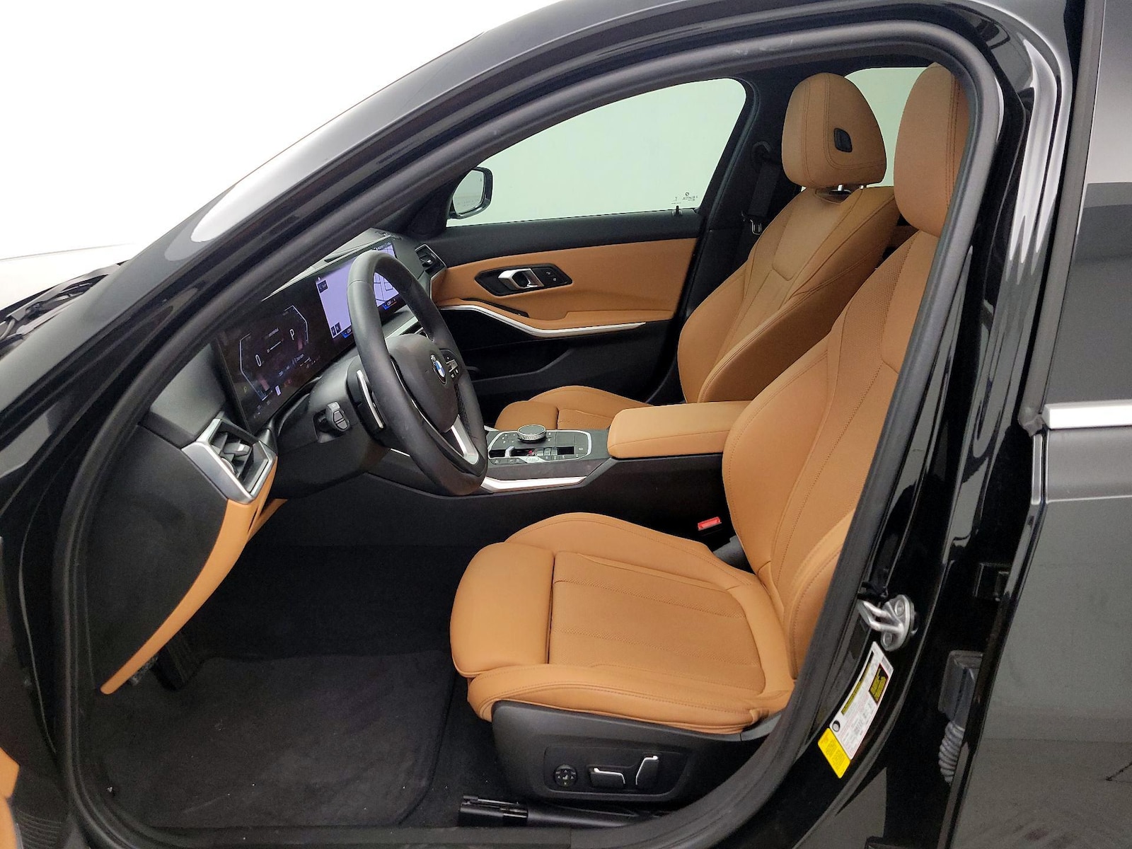 2024 BMW 3 Series 330i - Photo 12