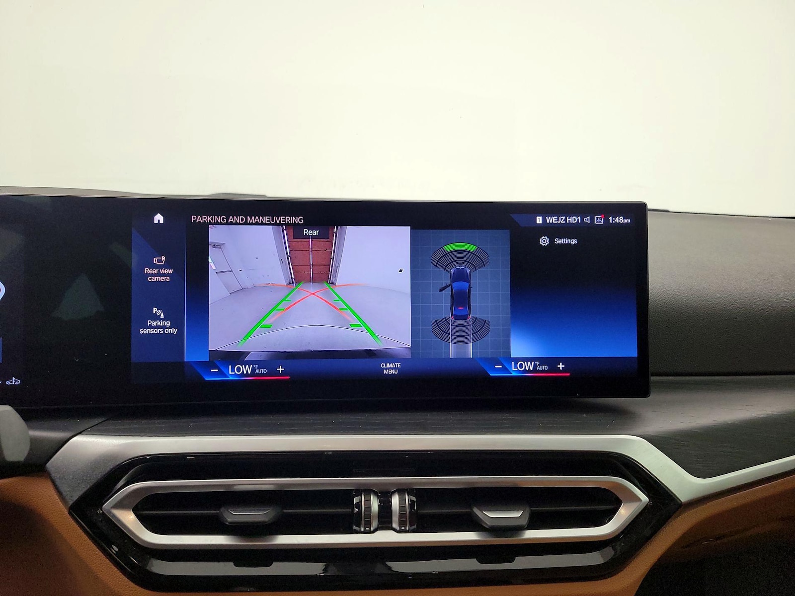 2024 BMW 3 Series 330i - Photo 16