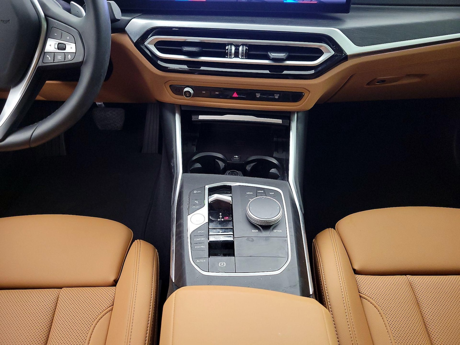 2024 BMW 3 Series 330i - Photo 19