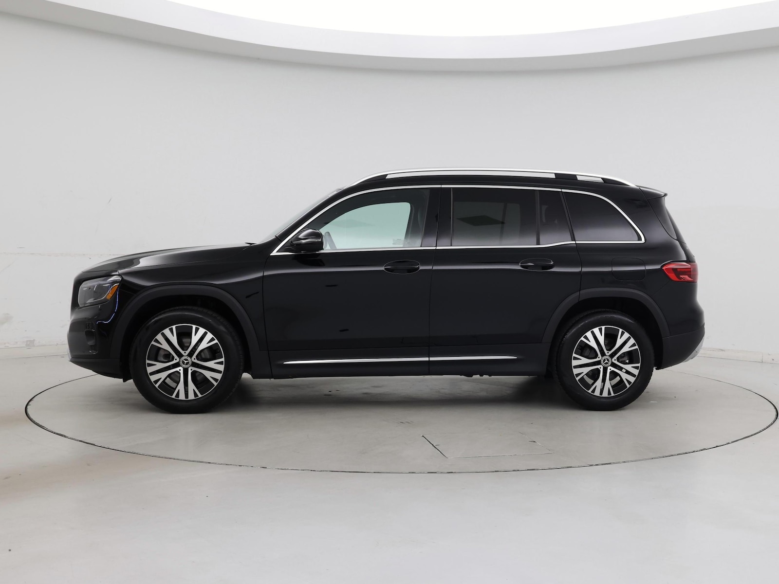 2025 Mercedes-Benz GLB Base - Photo 4
