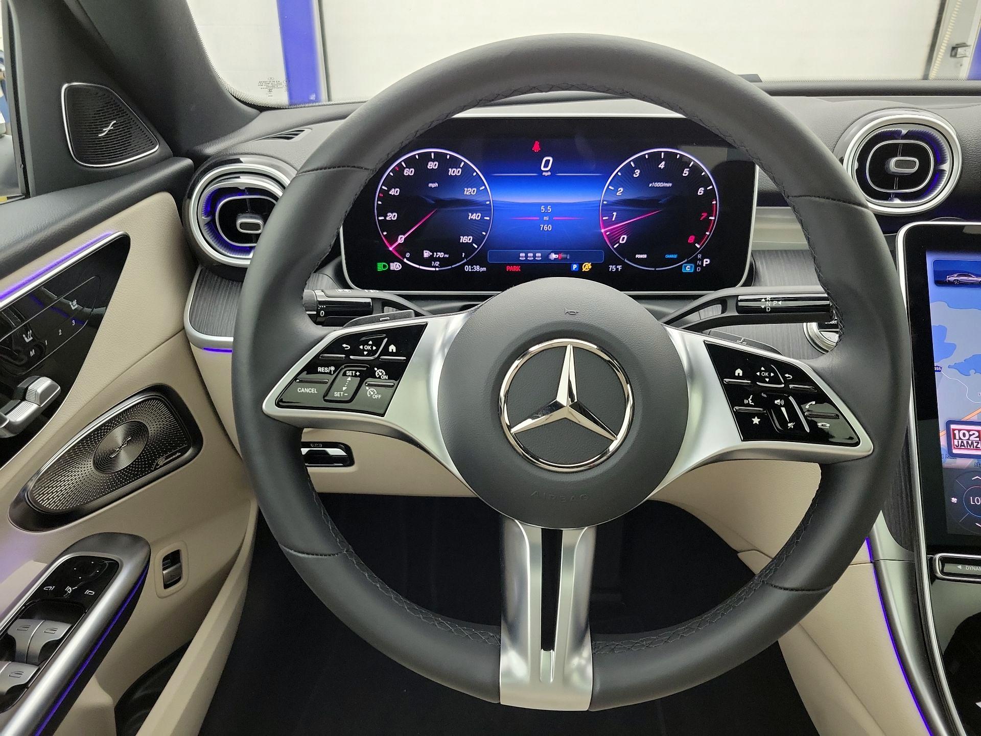 Thumbnail: 2025 Mercedes-Benz C-Class - 10