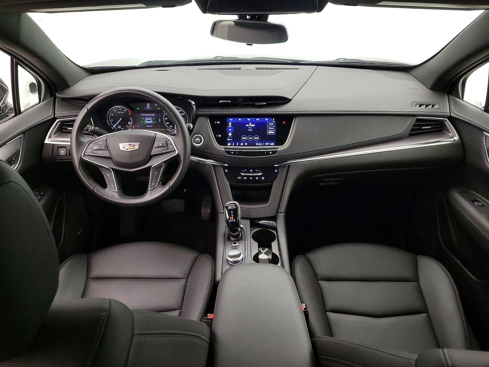 2023 Cadillac XT5 Luxury - Photo 10