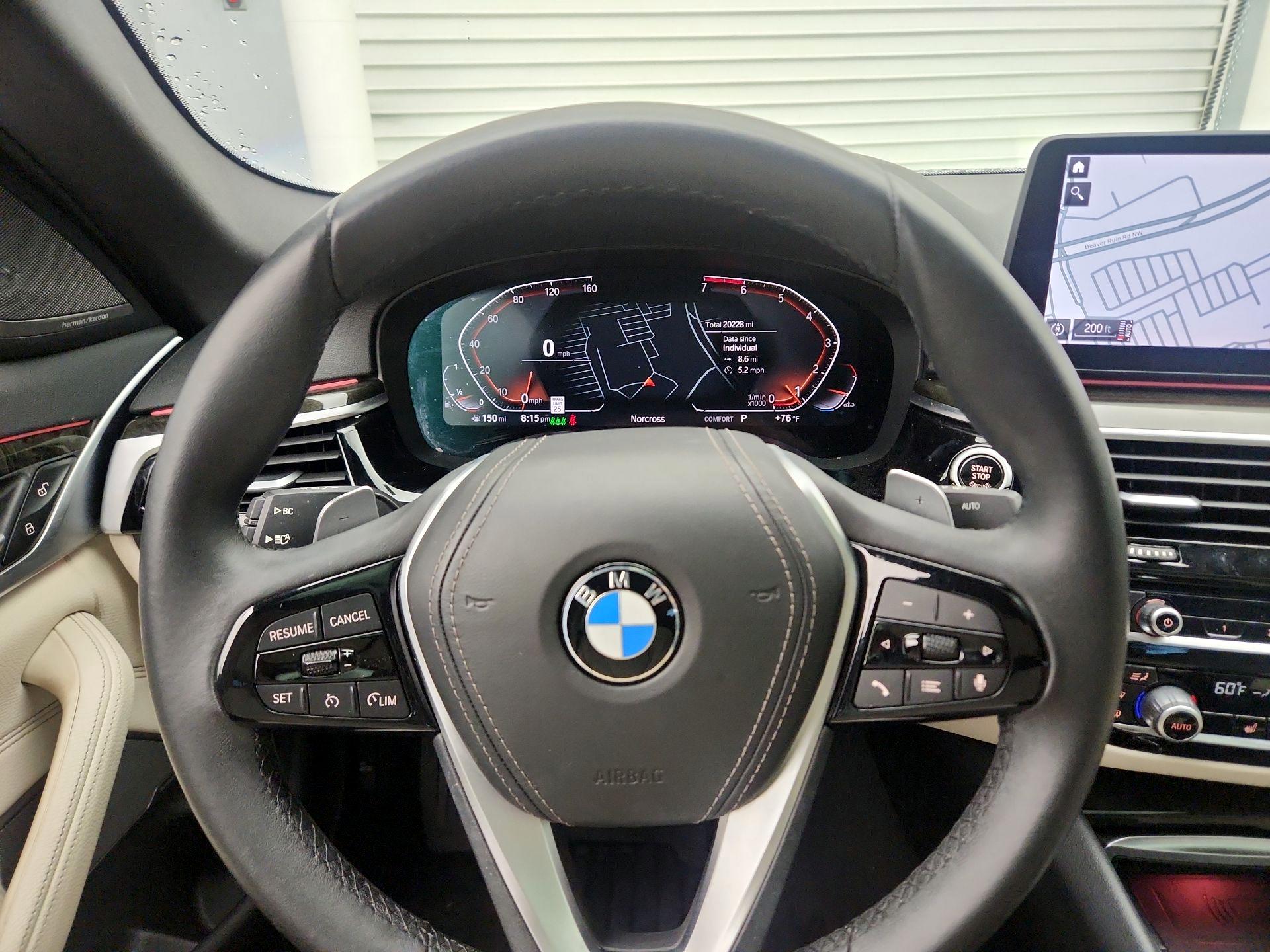 Thumbnail: 2023 BMW 5 Series - 10