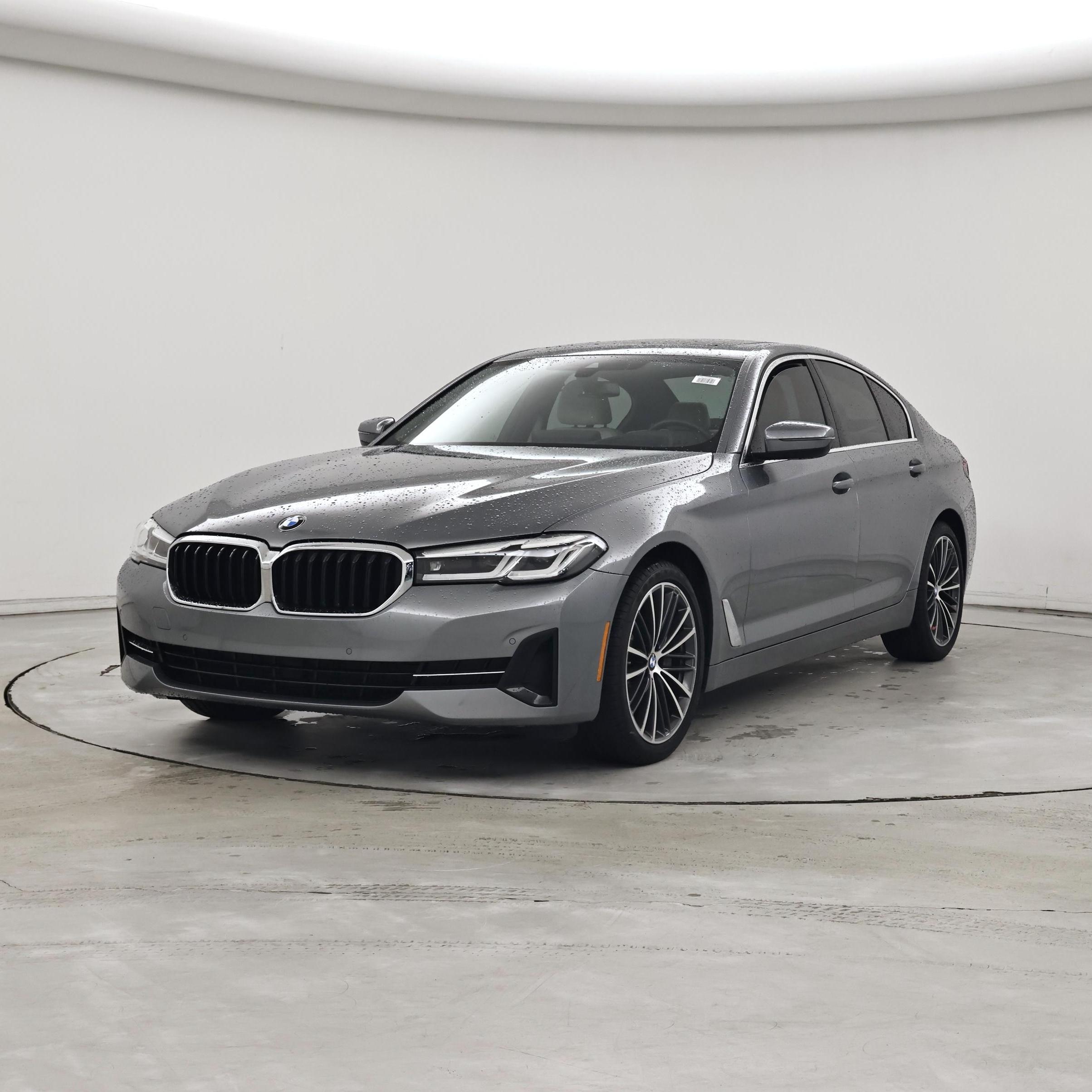 Thumbnail: 2023 BMW 5 Series - 4