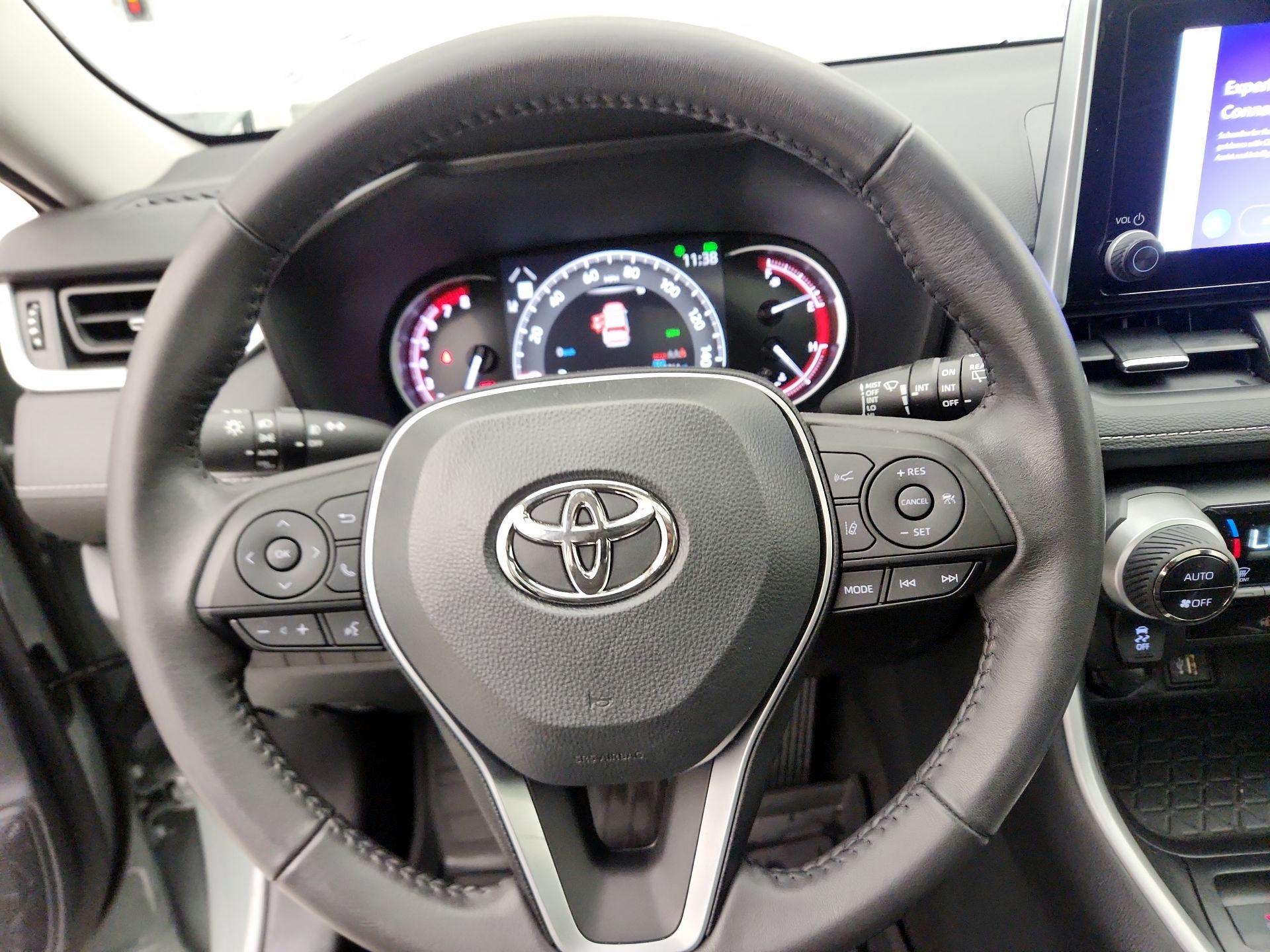 Thumbnail: 2023 Toyota RAV4 - 10