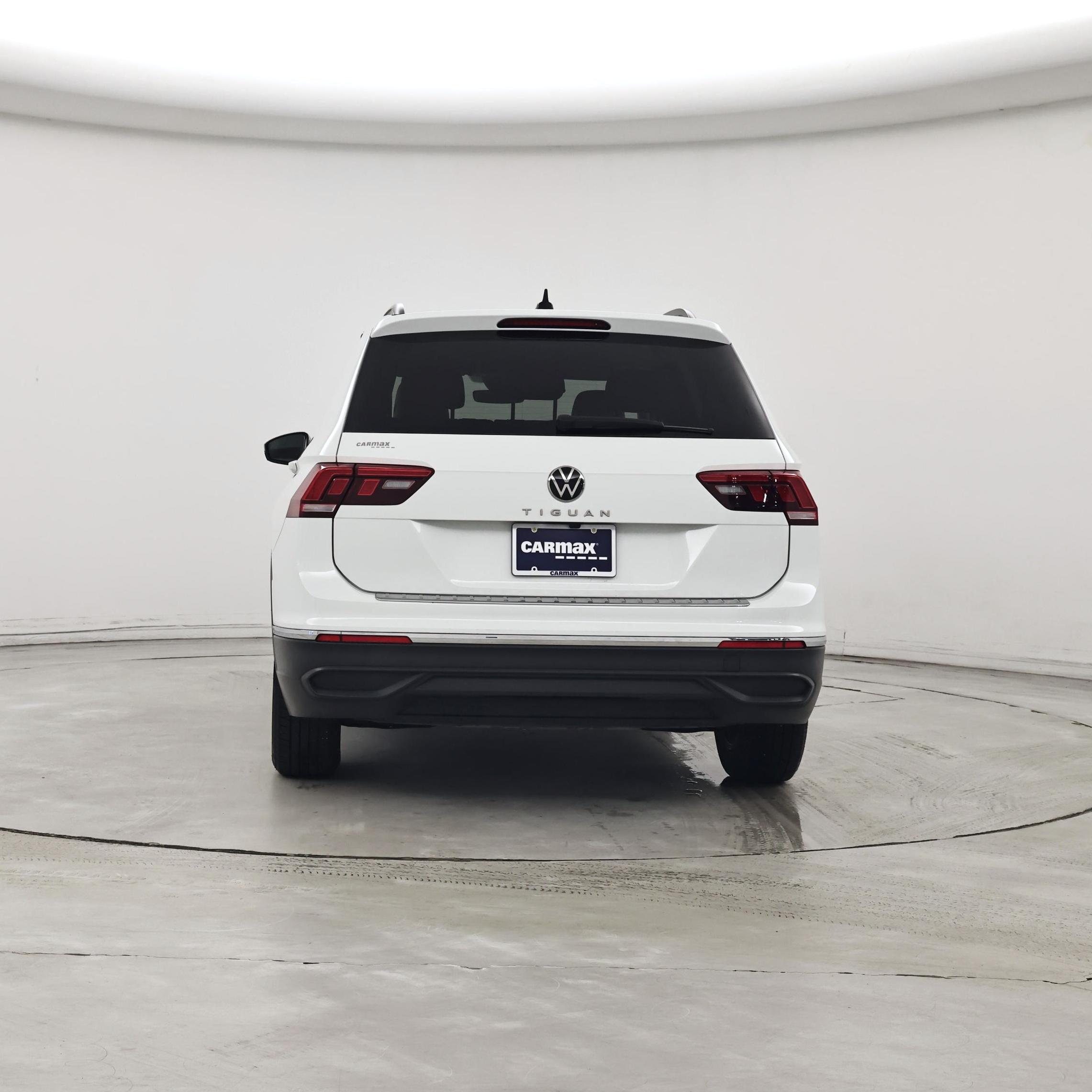 Thumbnail: 2024 Volkswagen Tiguan - 6