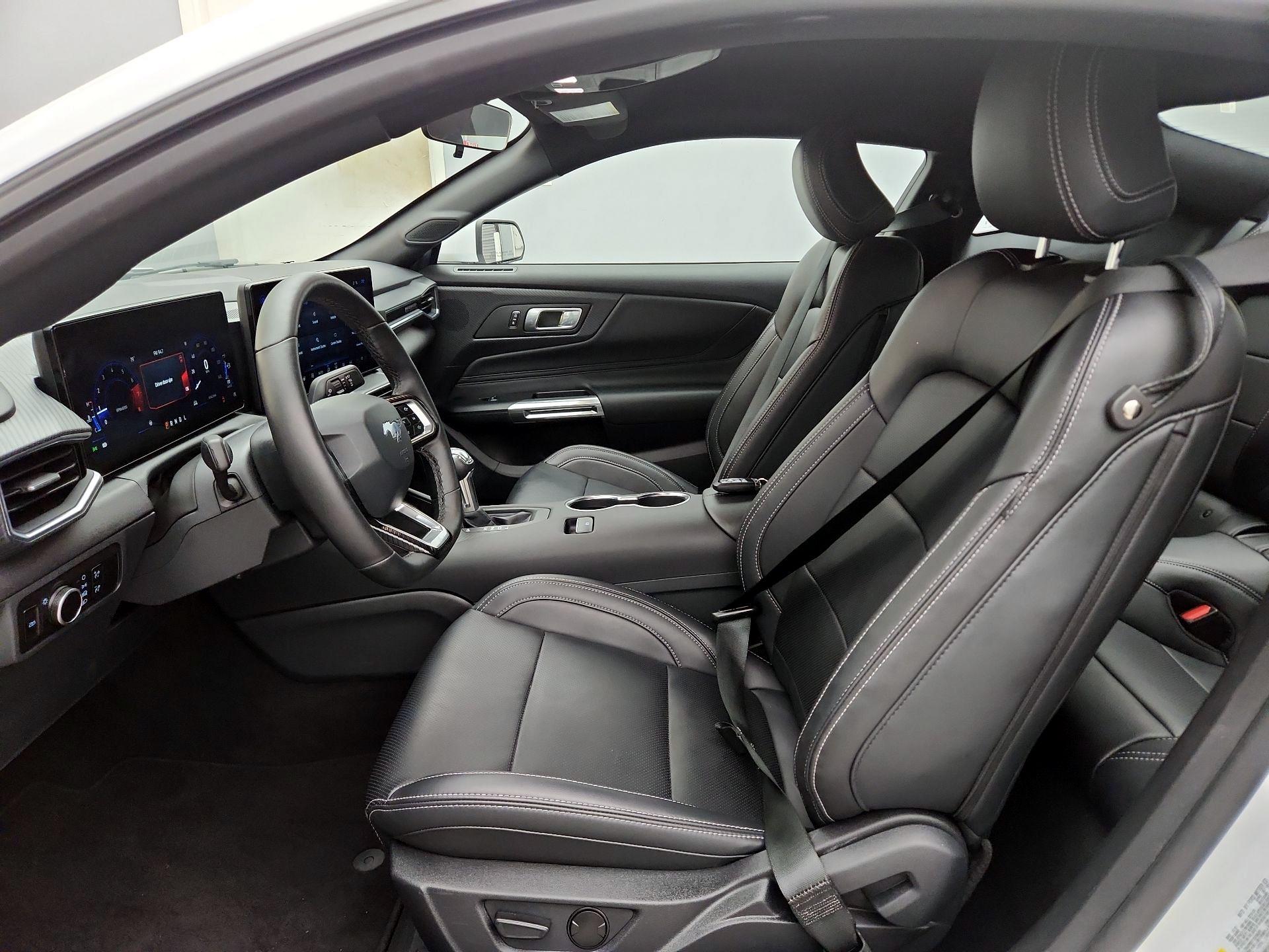 Thumbnail: 2026 Ford Mustang - 11