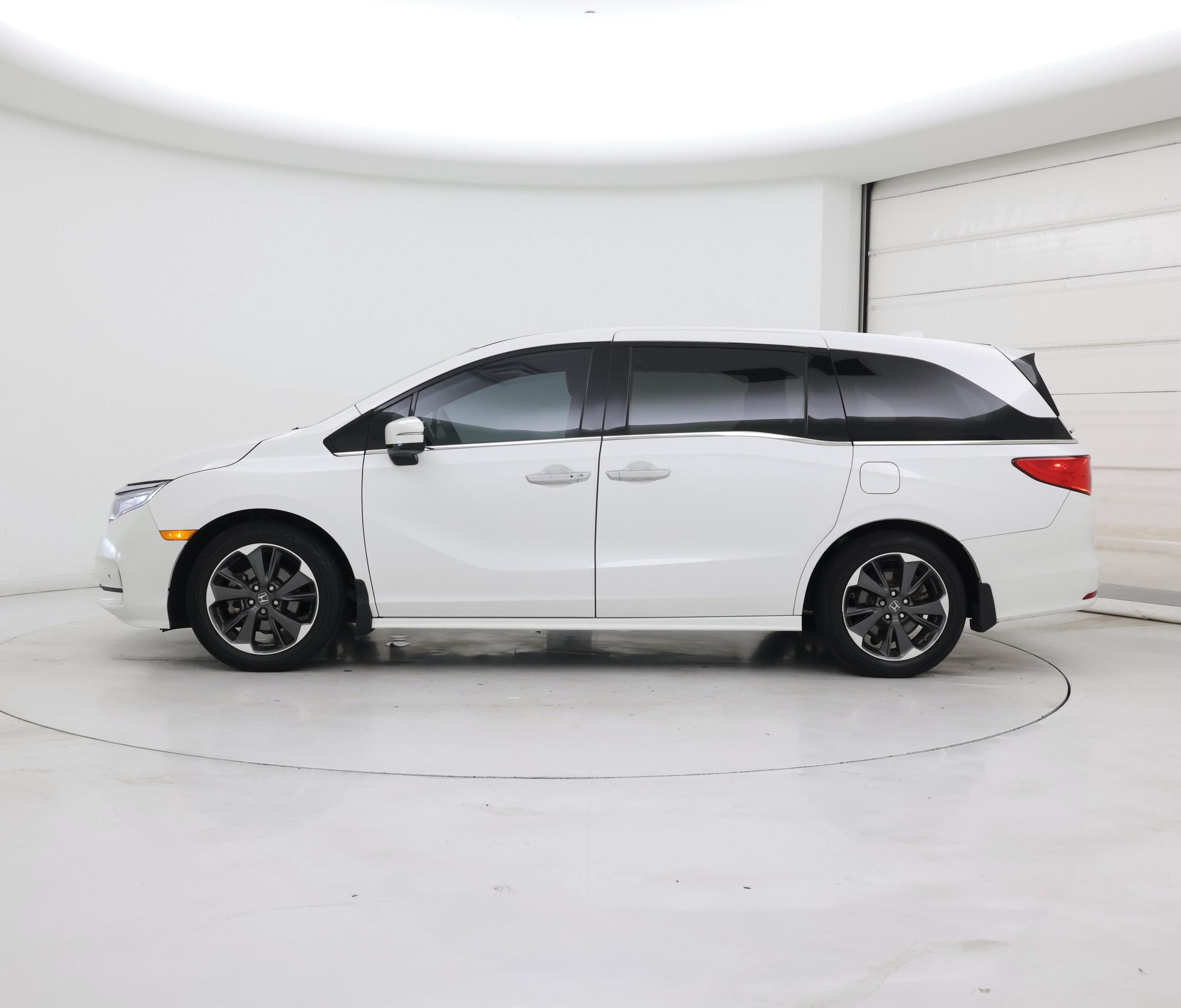 Thumbnail: 2024 Honda Odyssey - 3
