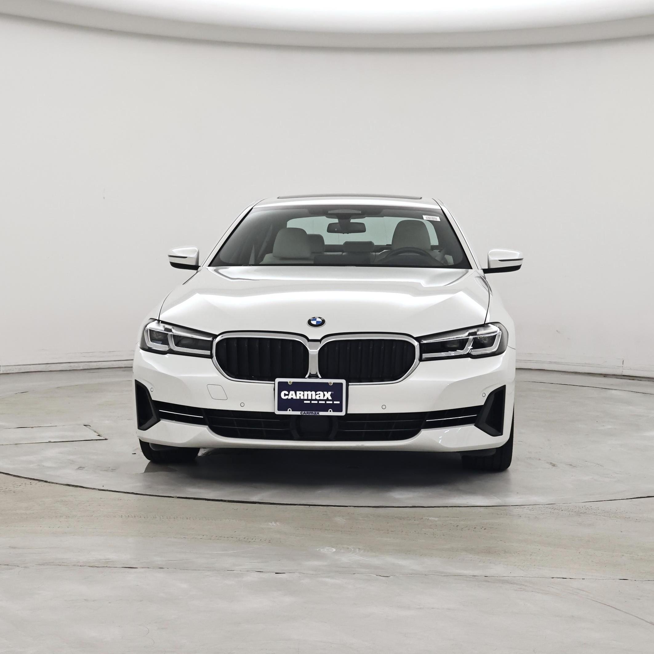 Thumbnail: 2023 BMW 5 Series - 5