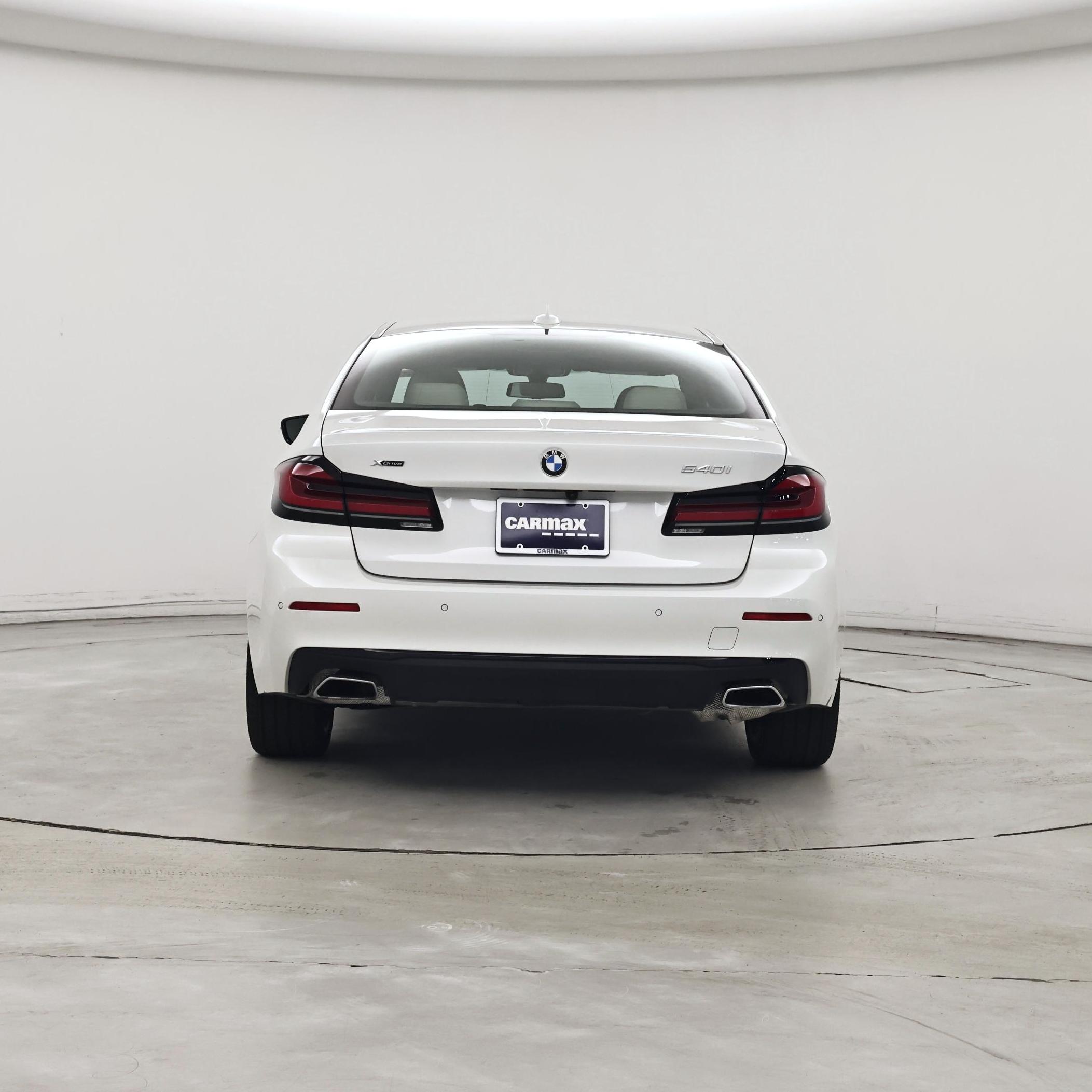Thumbnail: 2023 BMW 5 Series - 6