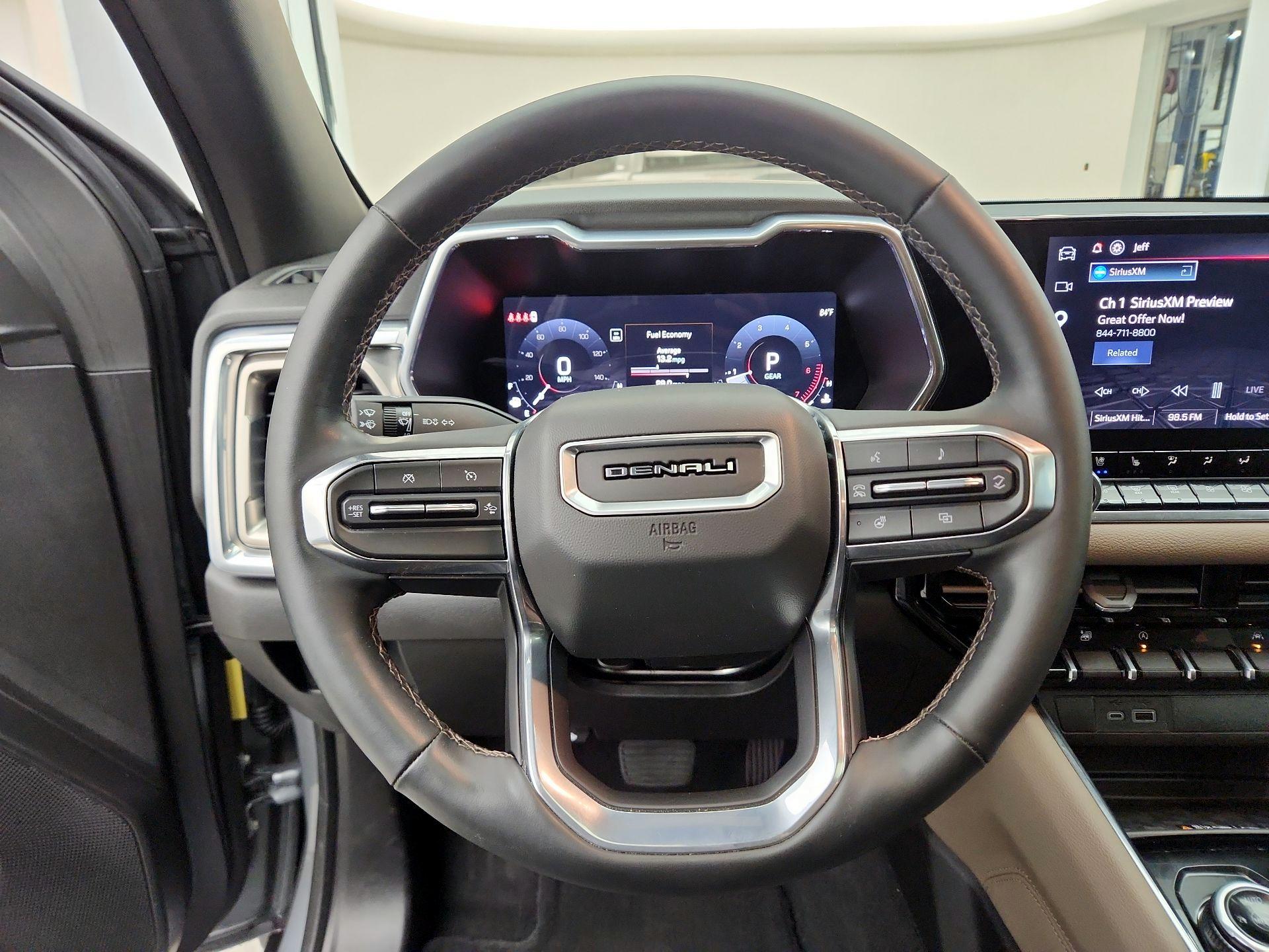 Thumbnail: 2025 GMC Canyon - 10