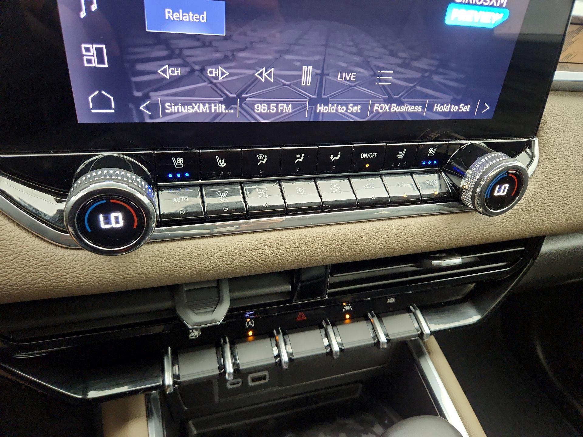Thumbnail: 2025 GMC Canyon - 17