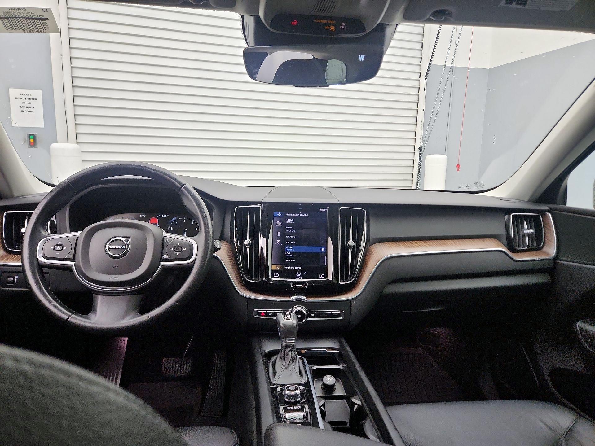 Thumbnail: 2021 Volvo XC60 - 9