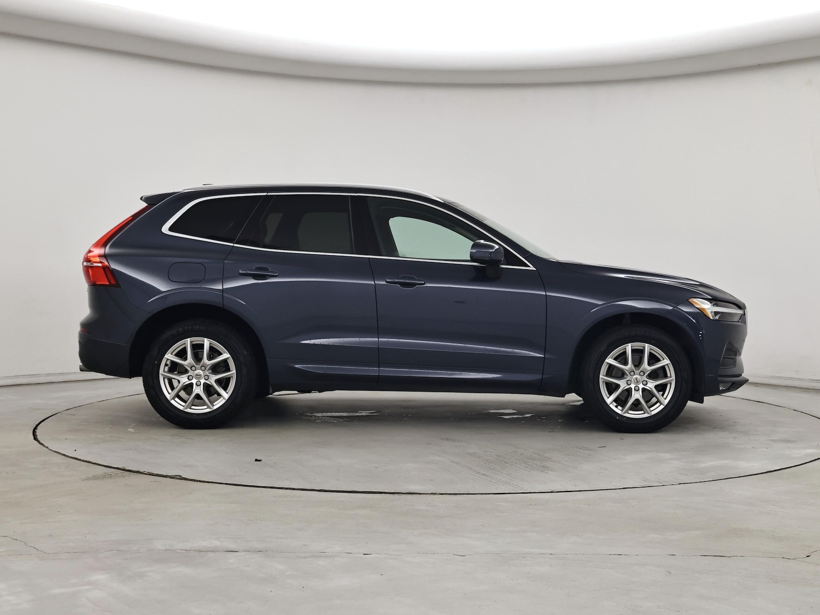 2021 Volvo XC60 Momentum - Photo 8