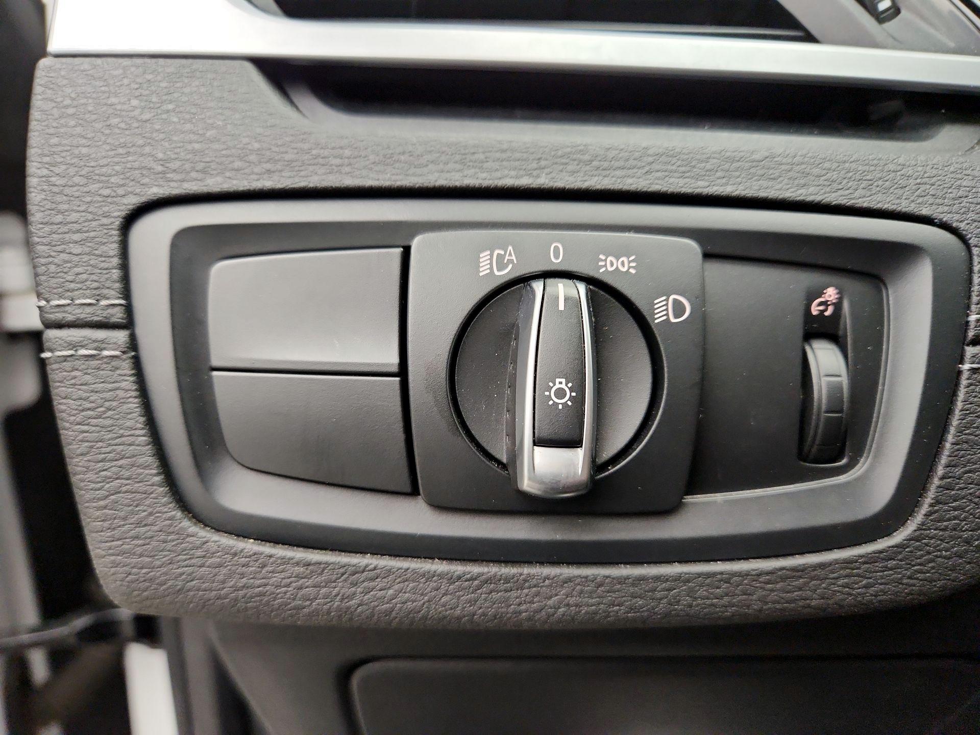 Thumbnail: 2021 BMW X1 - 13