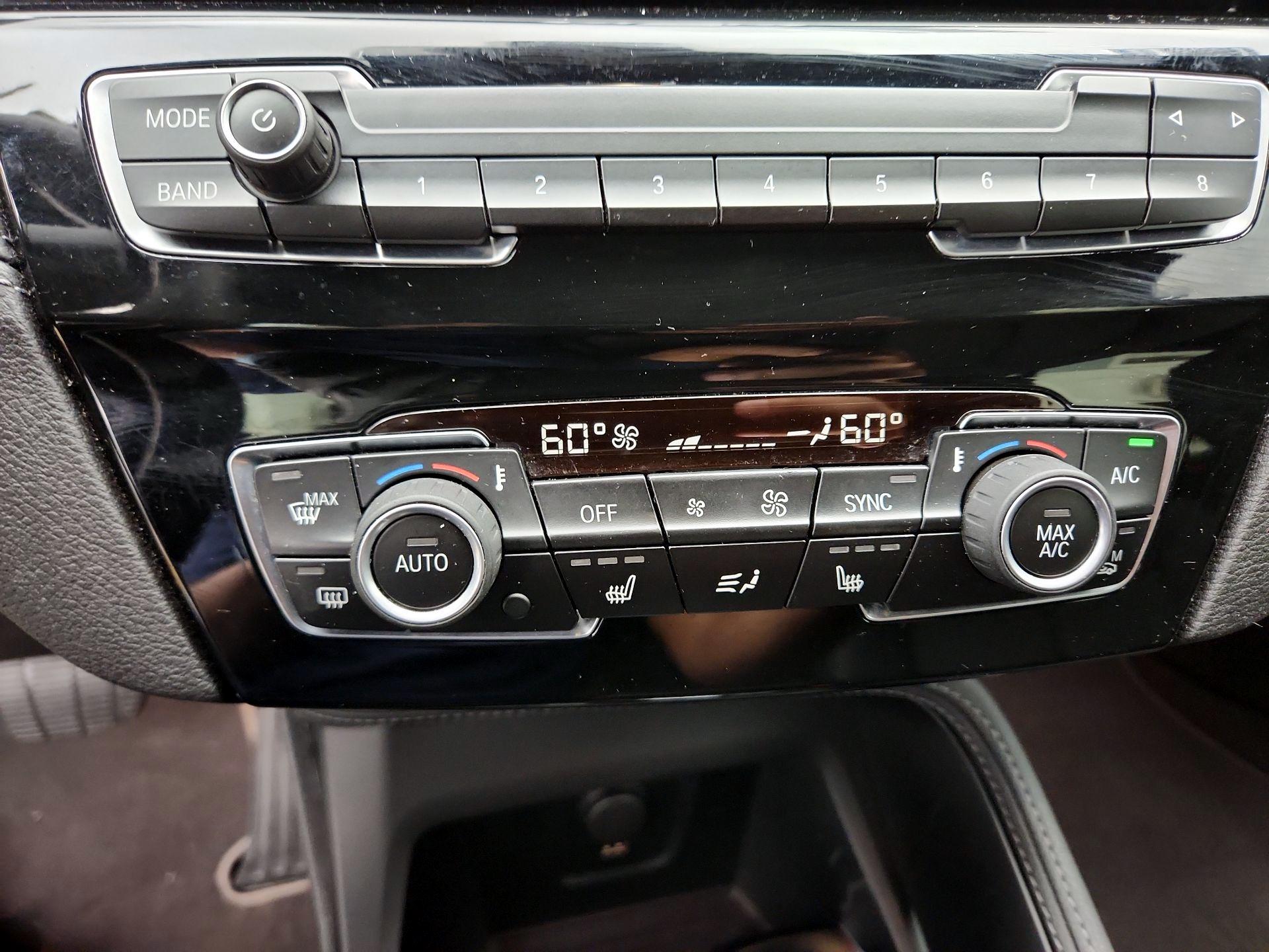 Thumbnail: 2021 BMW X1 - 17