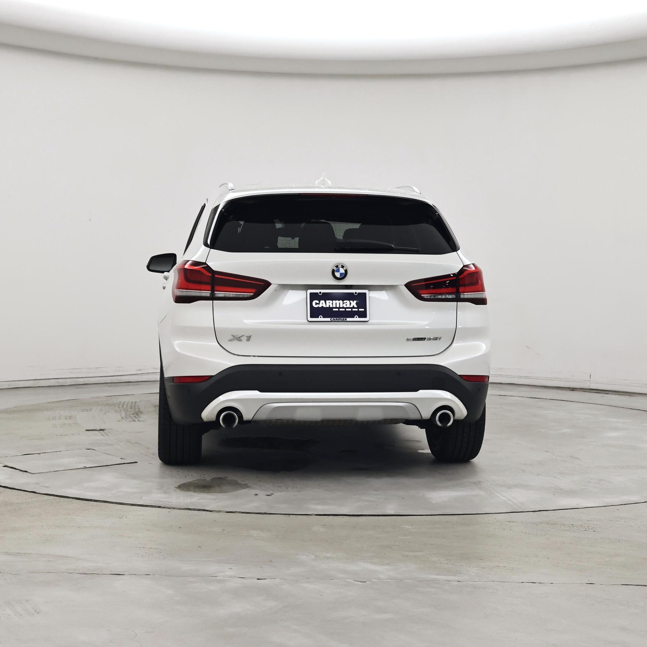 Thumbnail: 2021 BMW X1 - 6