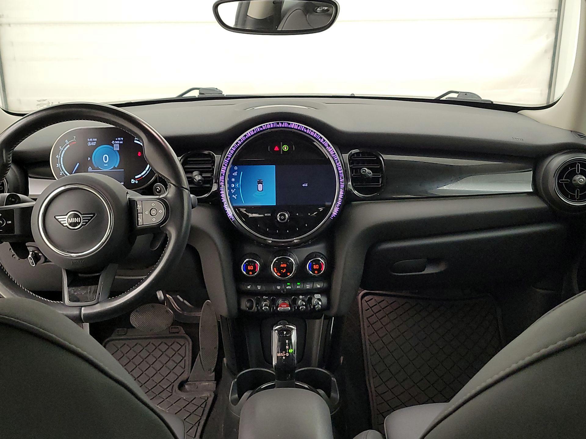 Thumbnail: 2024 MINI Cooper Hardtop - 9