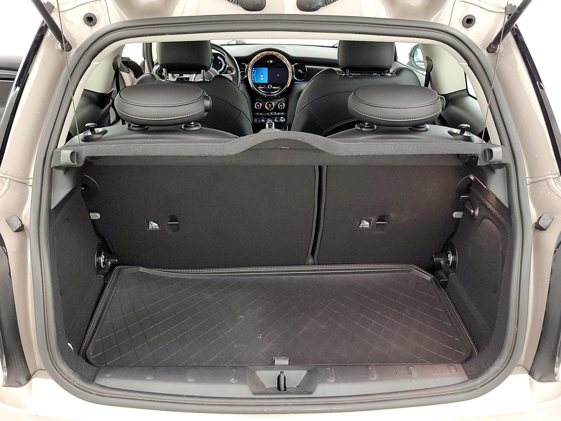Thumbnail: 2024 MINI Cooper Hardtop - 18