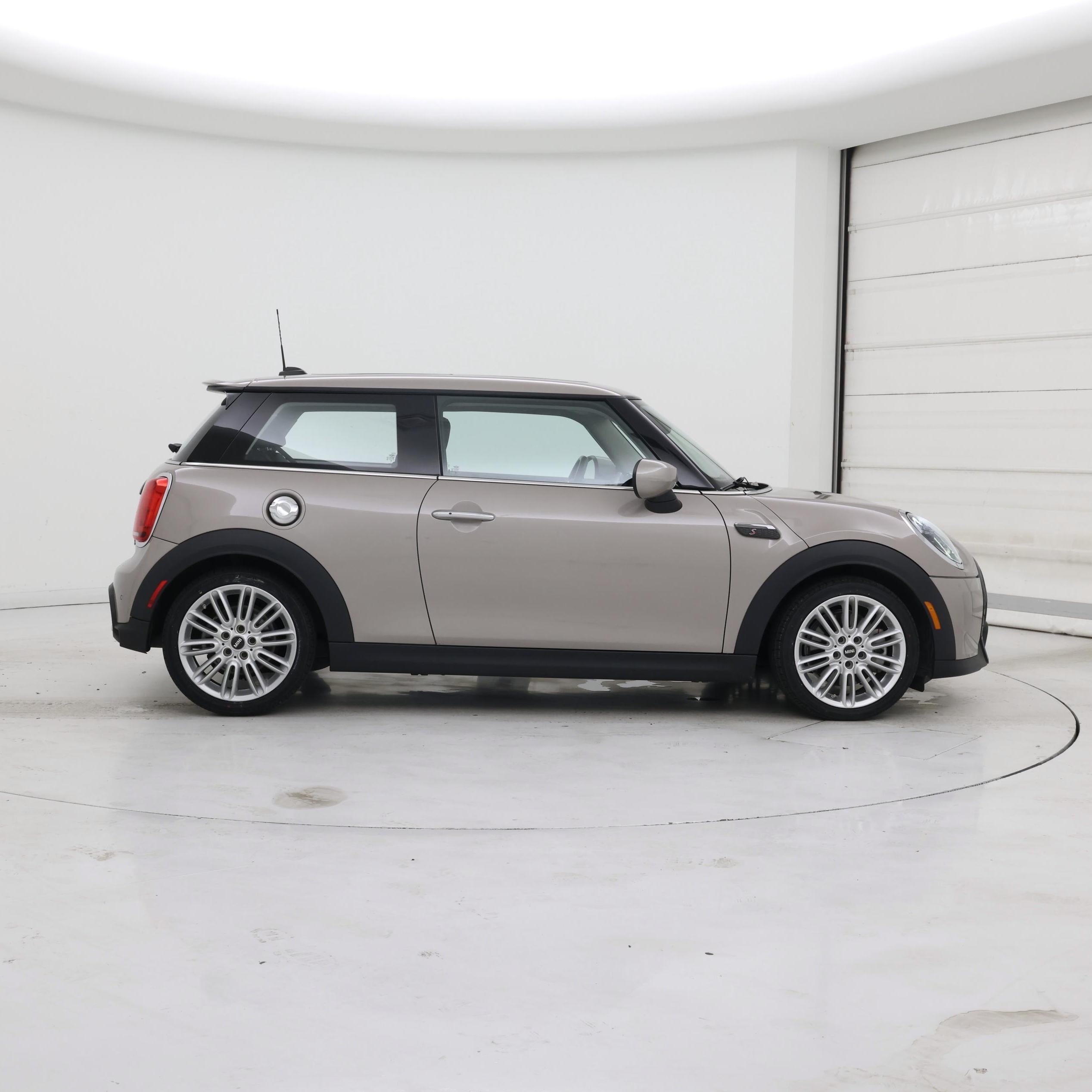 Thumbnail: 2024 MINI Cooper Hardtop - 7